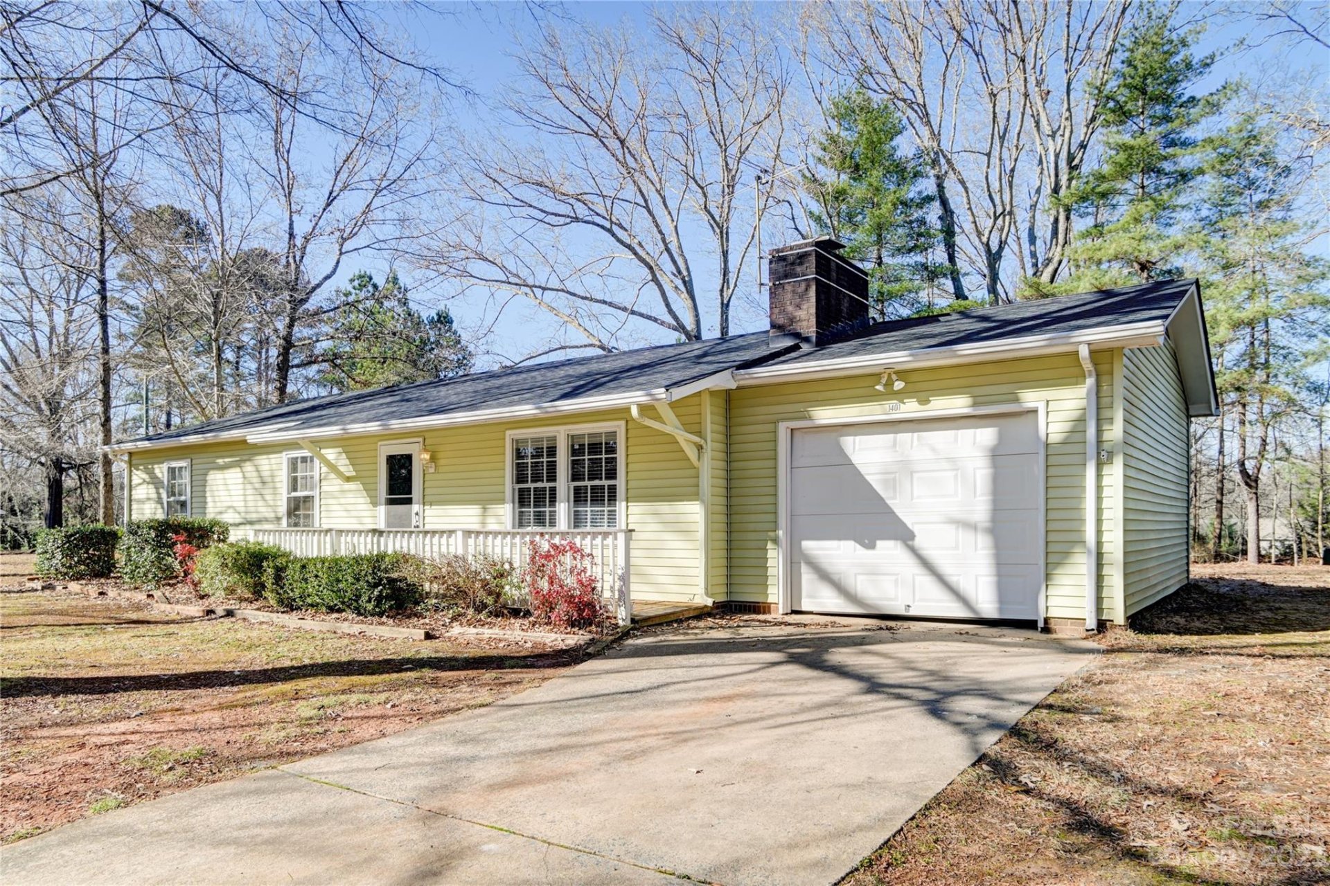 Property image 1 at 1401 Sharon Drive, Waxhaw, NC 28173