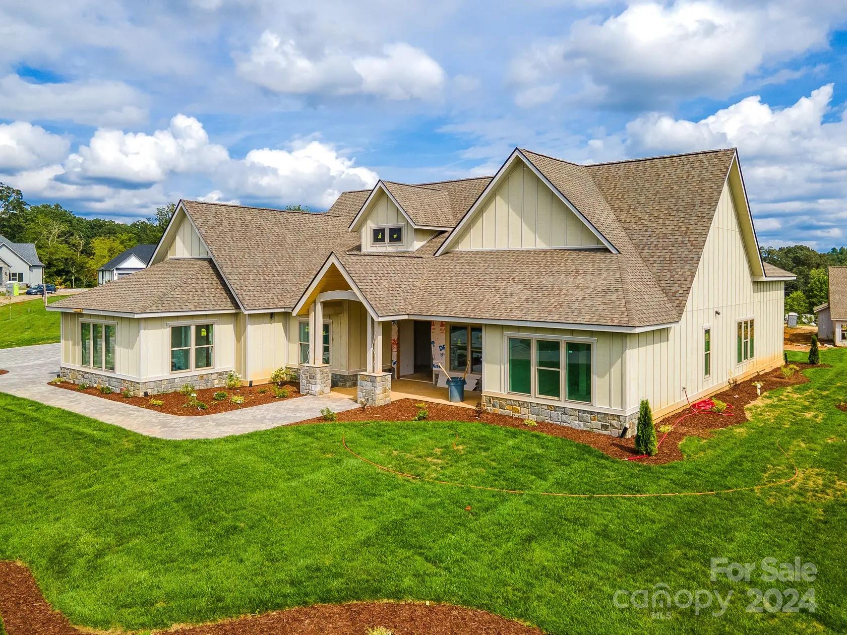 Property image 1 at 480 Daniel Circle Drive, Mills River, NC 28759