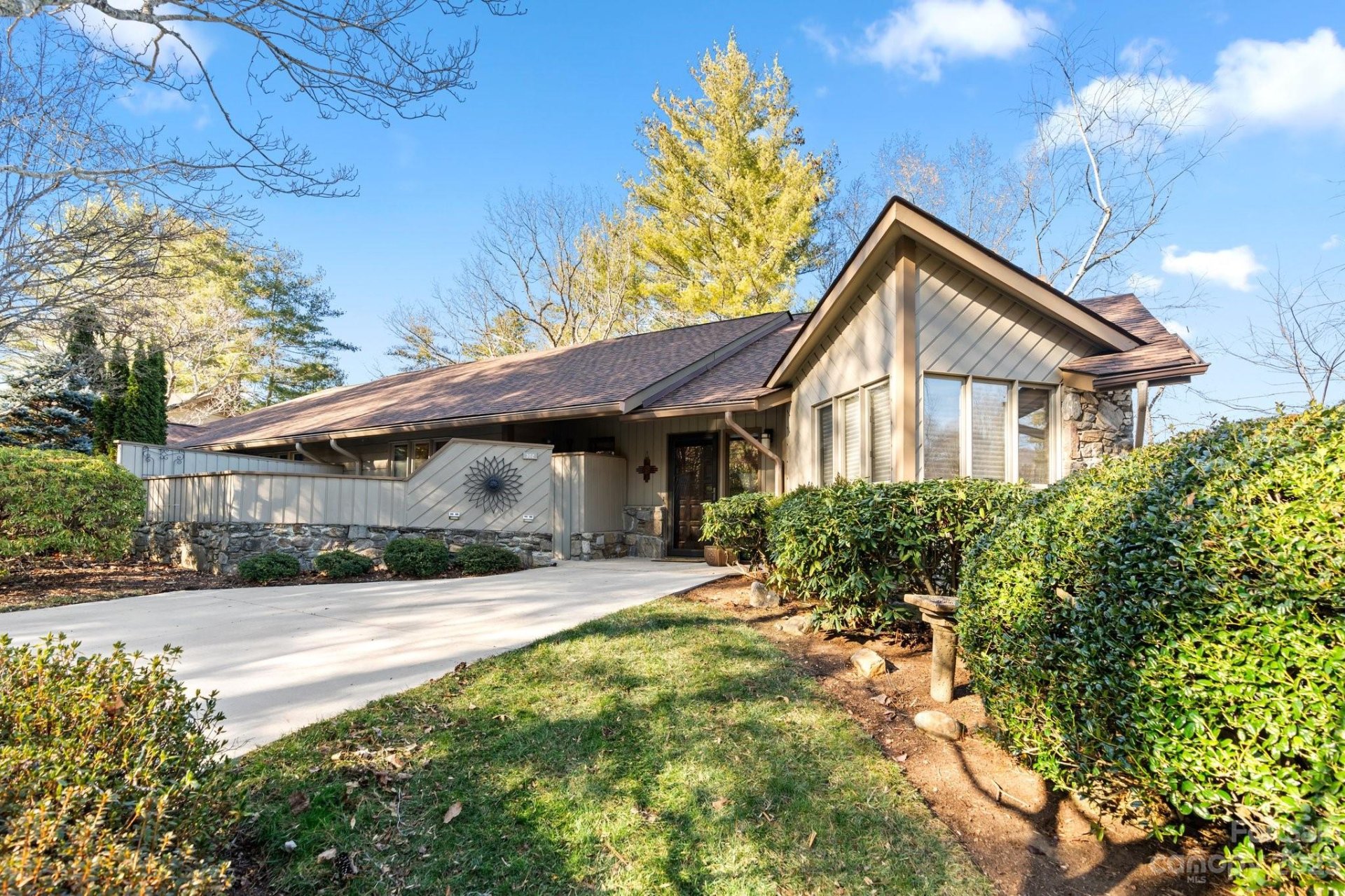 302 Timber Drive