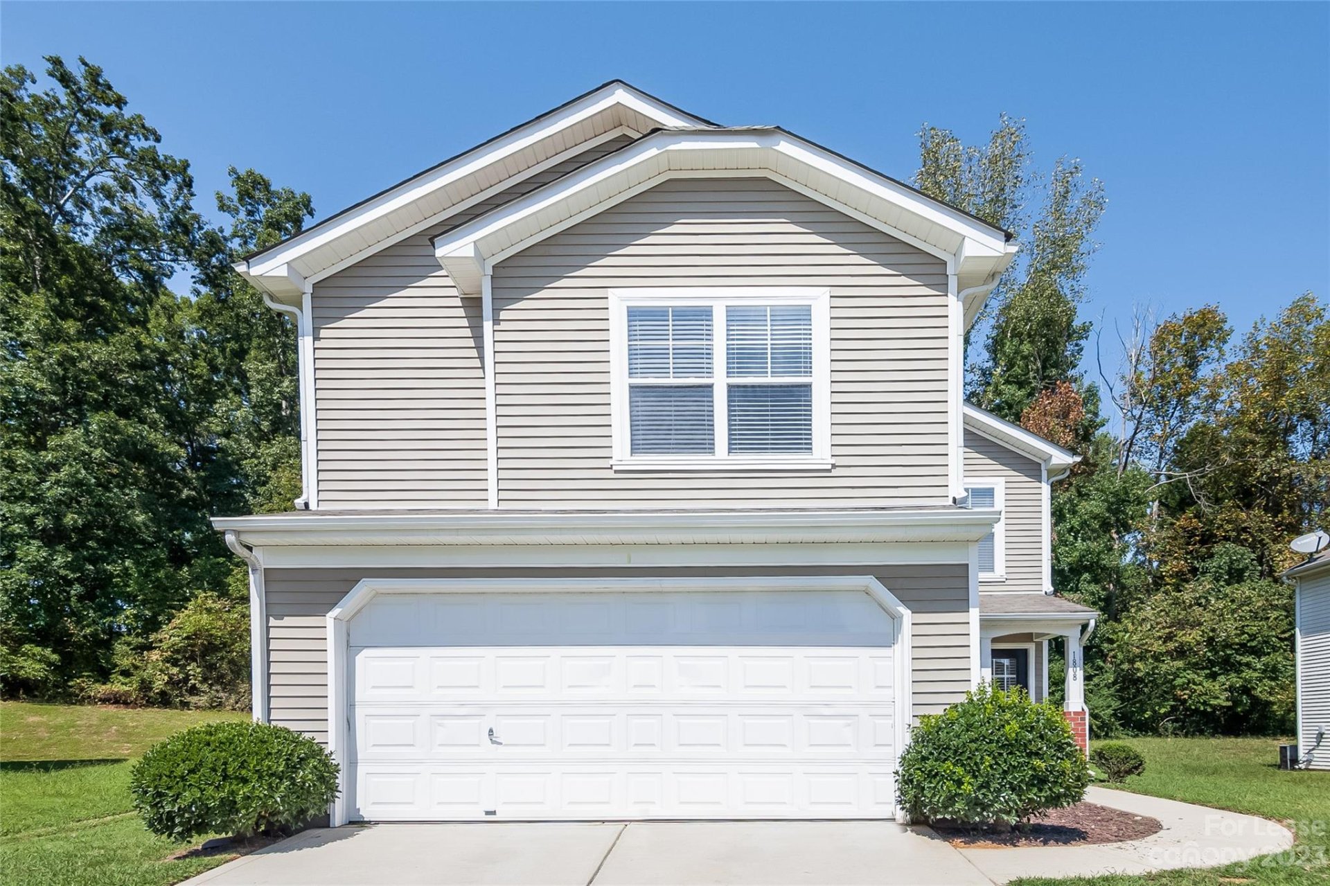 Property image 1 at 1808 Carmenet Lane, Charlotte, NC 28214