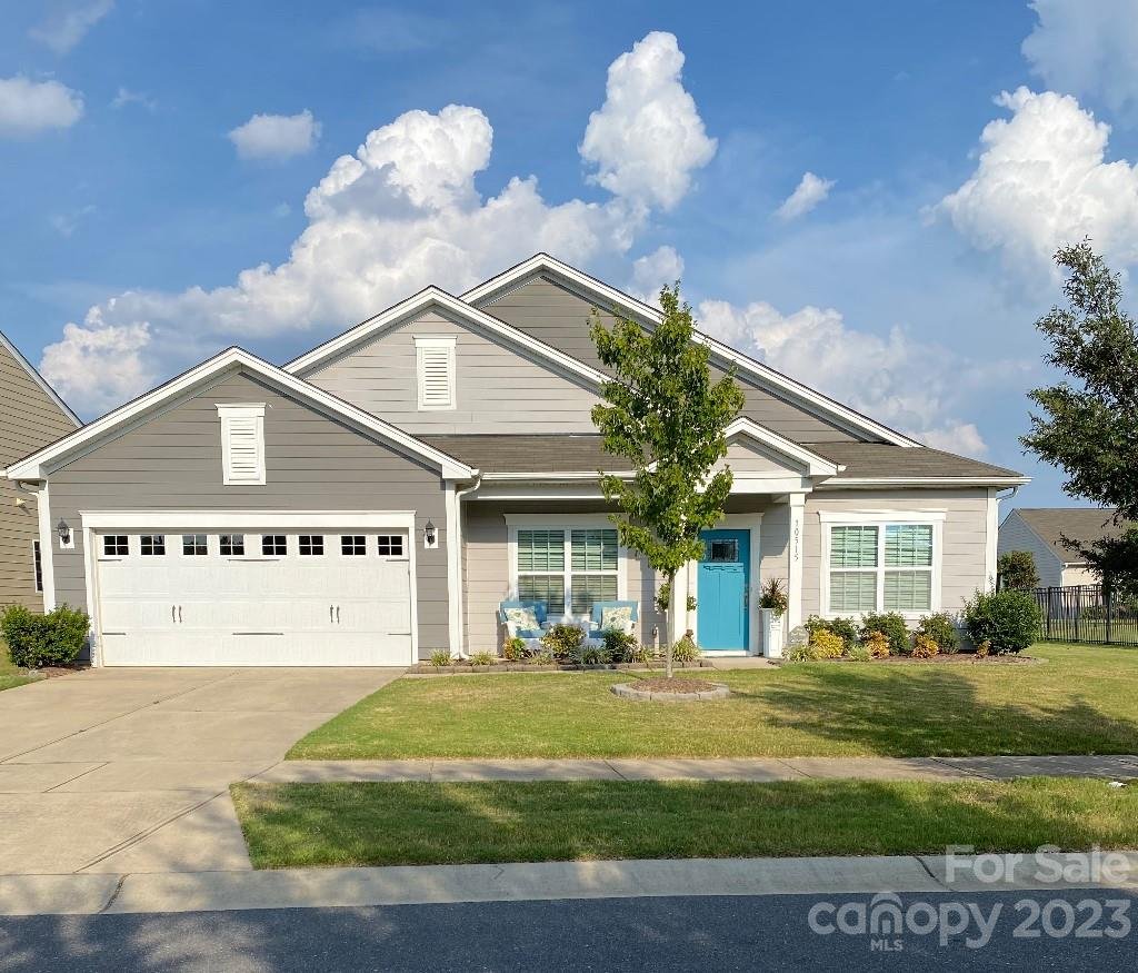 Property image 1 at 10515 Maggie May Lane, Charlotte, NC 28278