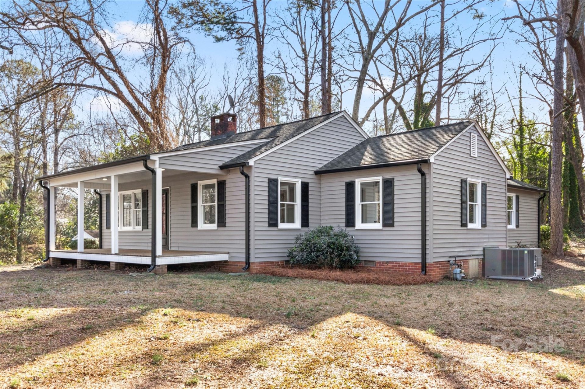 Property image 1 at 1010 Old Thompson Avenue, Lancaster, SC 29720