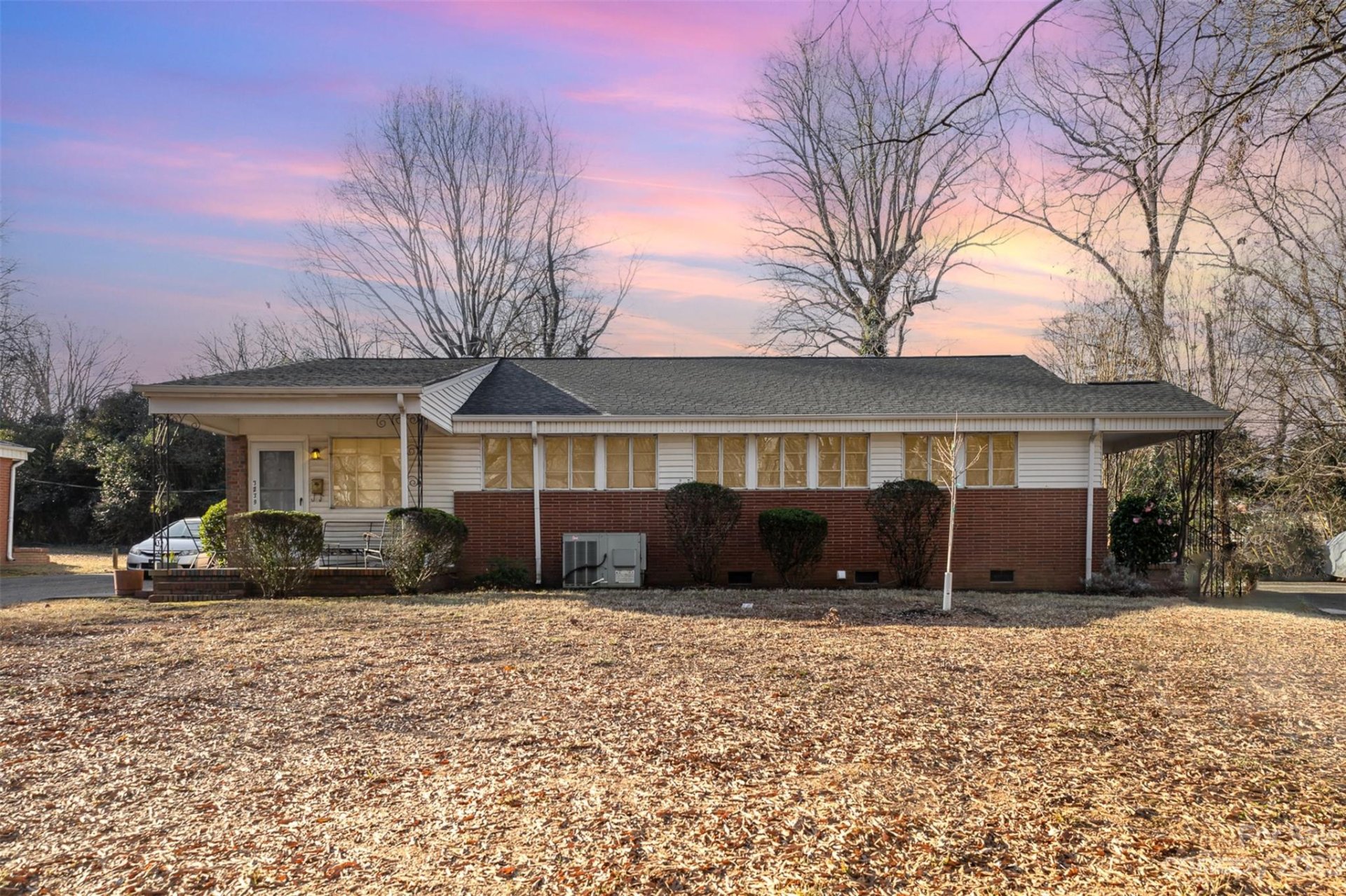 Property image 1 at 3241 Minnesota Road, Charlotte, NC 28208