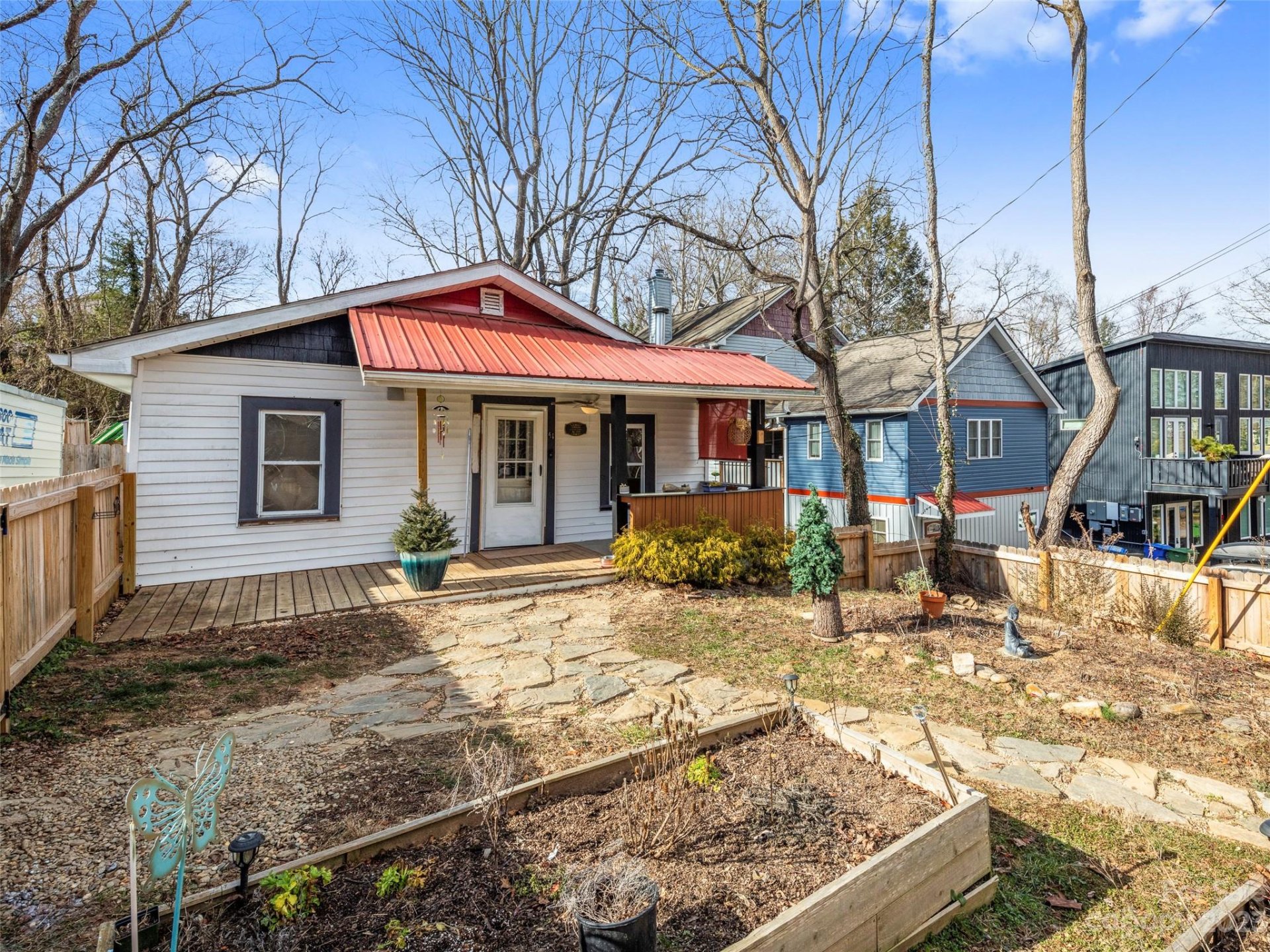 Property image 1 at 41 Branning Street, Asheville, NC 28806