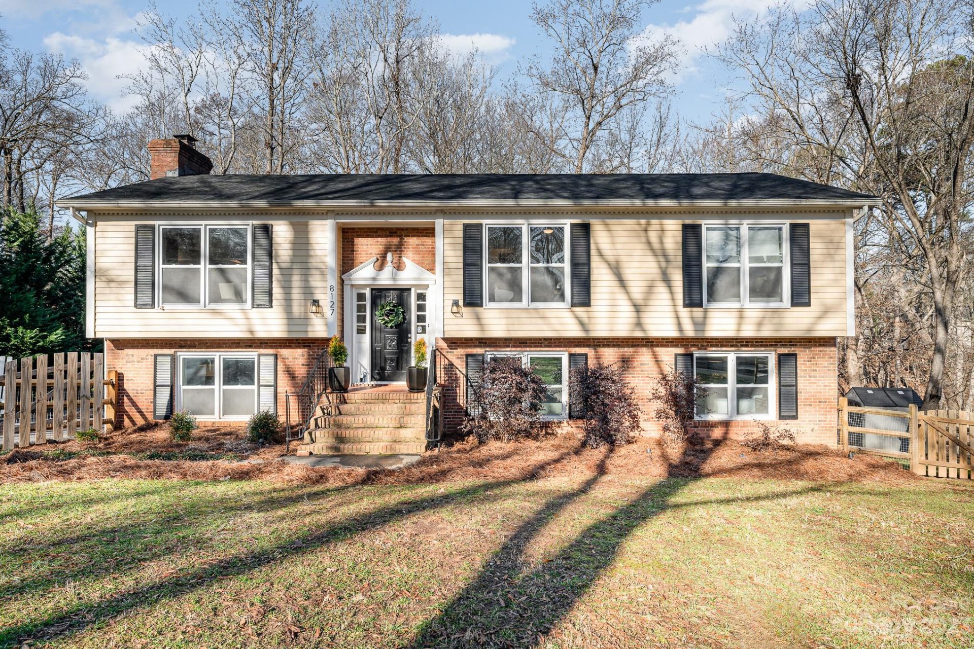 Property image 1 at 8127 Cliffside Drive, Charlotte, NC 28270