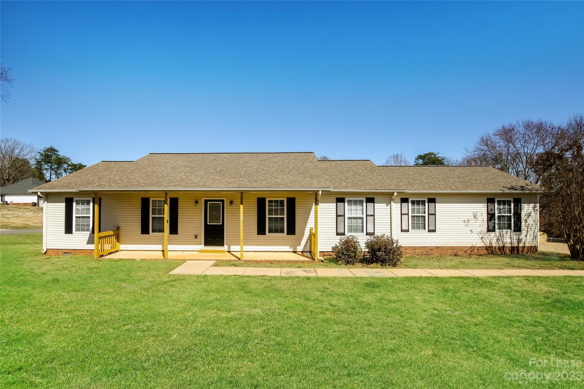 Property image 1 at 101 Saint Martins Lane, Statesville, NC 28677