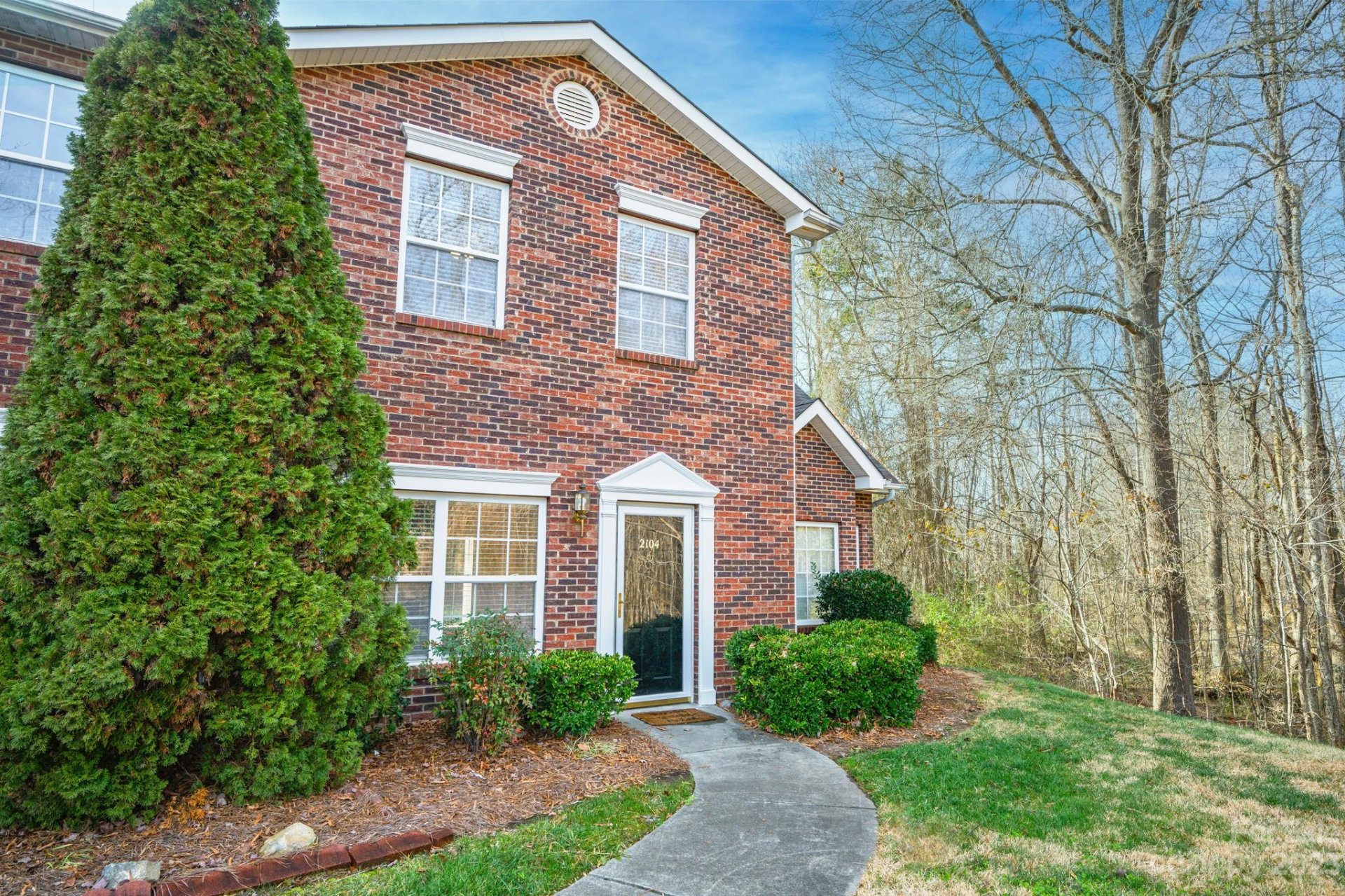 Property image 1 at 2104 Sardony Lane, Charlotte, NC 28213