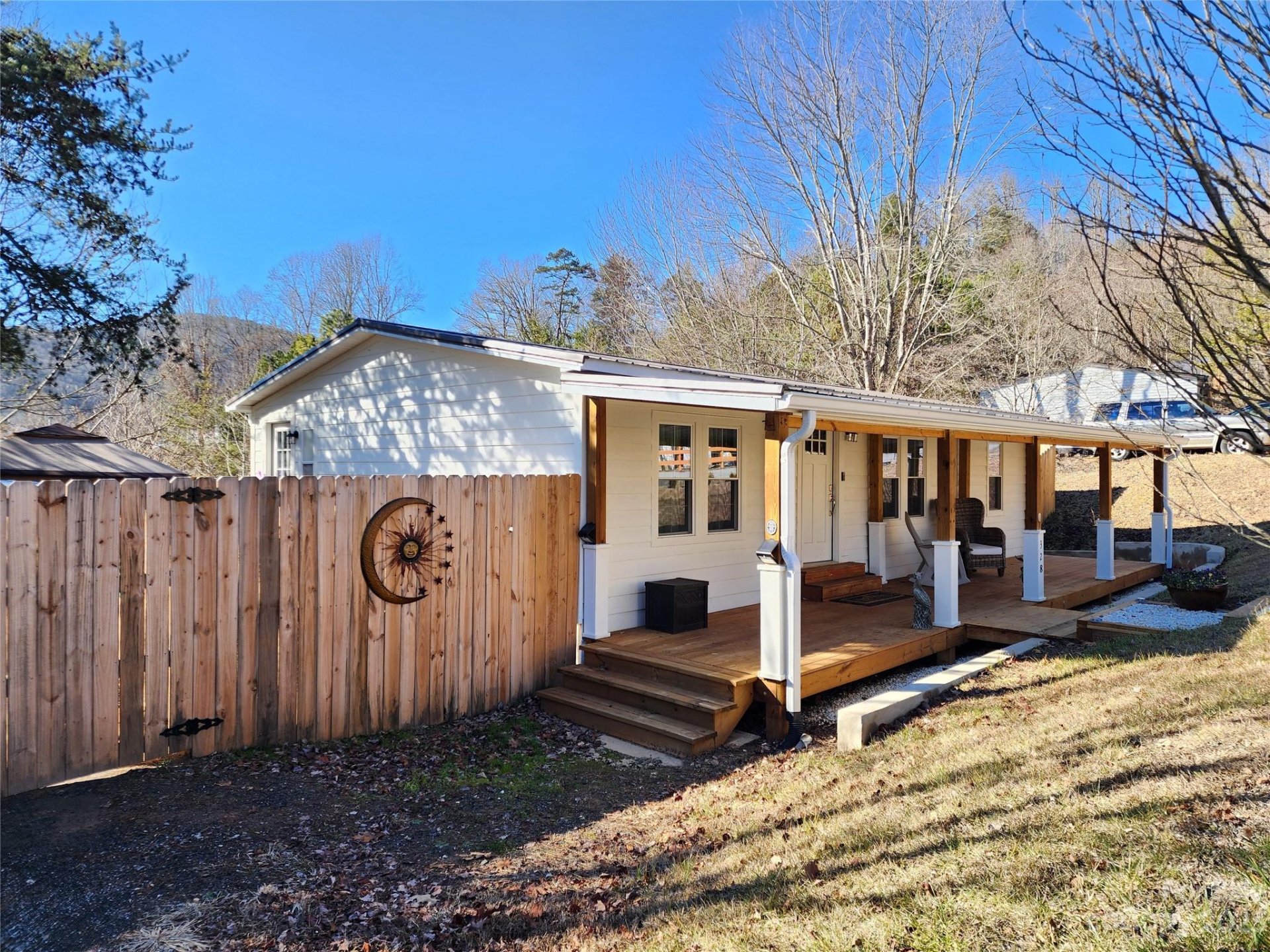 Property image 1 at 328 Camelia Lane, Asheville, NC 28806