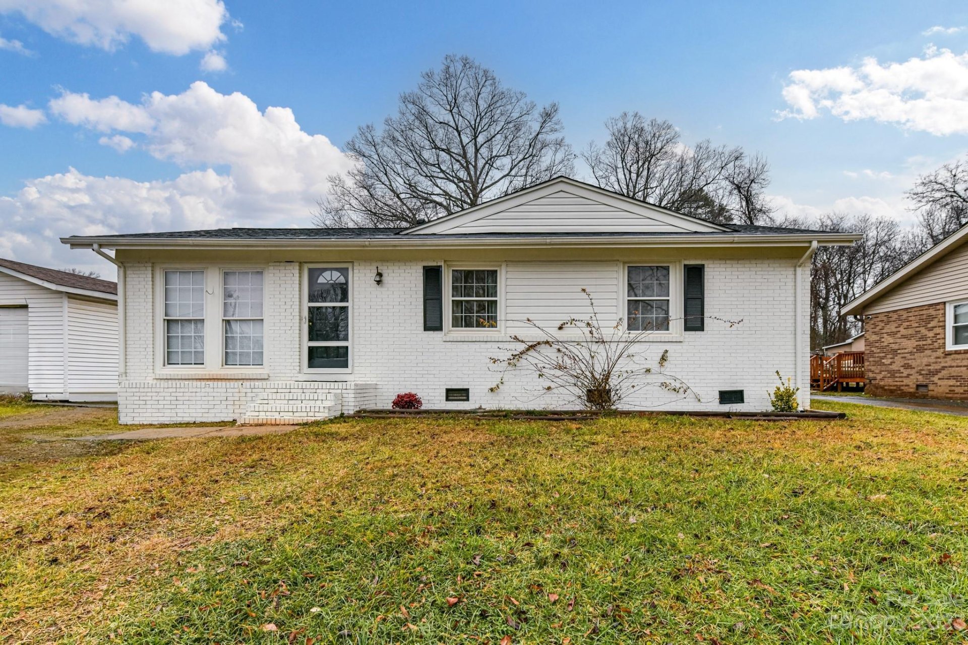 Property image 1 at 917 Dunleigh Drive, Charlotte, NC 28214