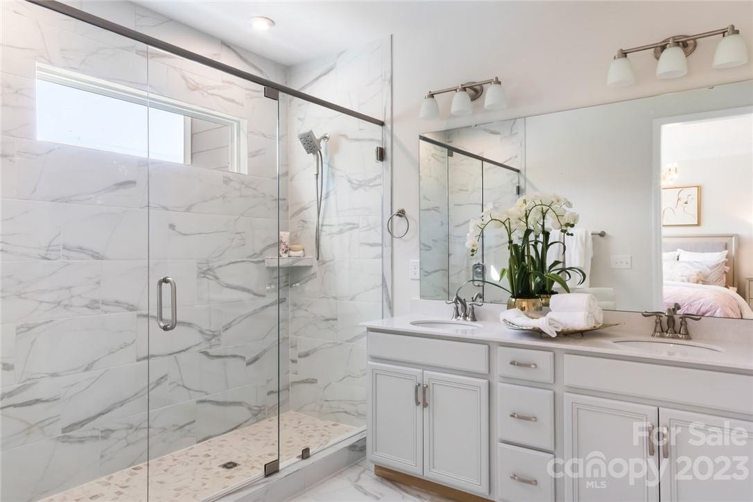 Property image 1 at 112 B Berkeley Avenue, Mooresville, NC 28117