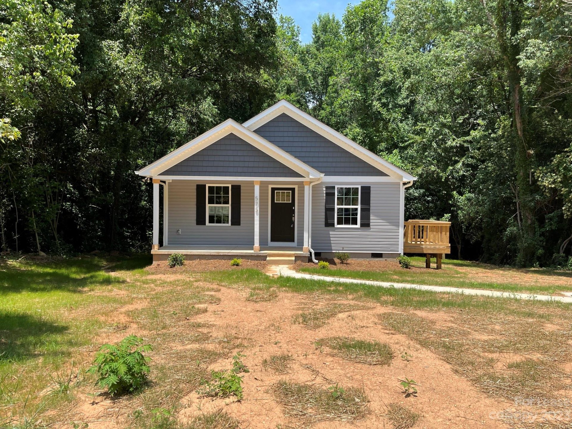 Property image 1 at 575 Belfast Drive, Gastonia, NC 28052