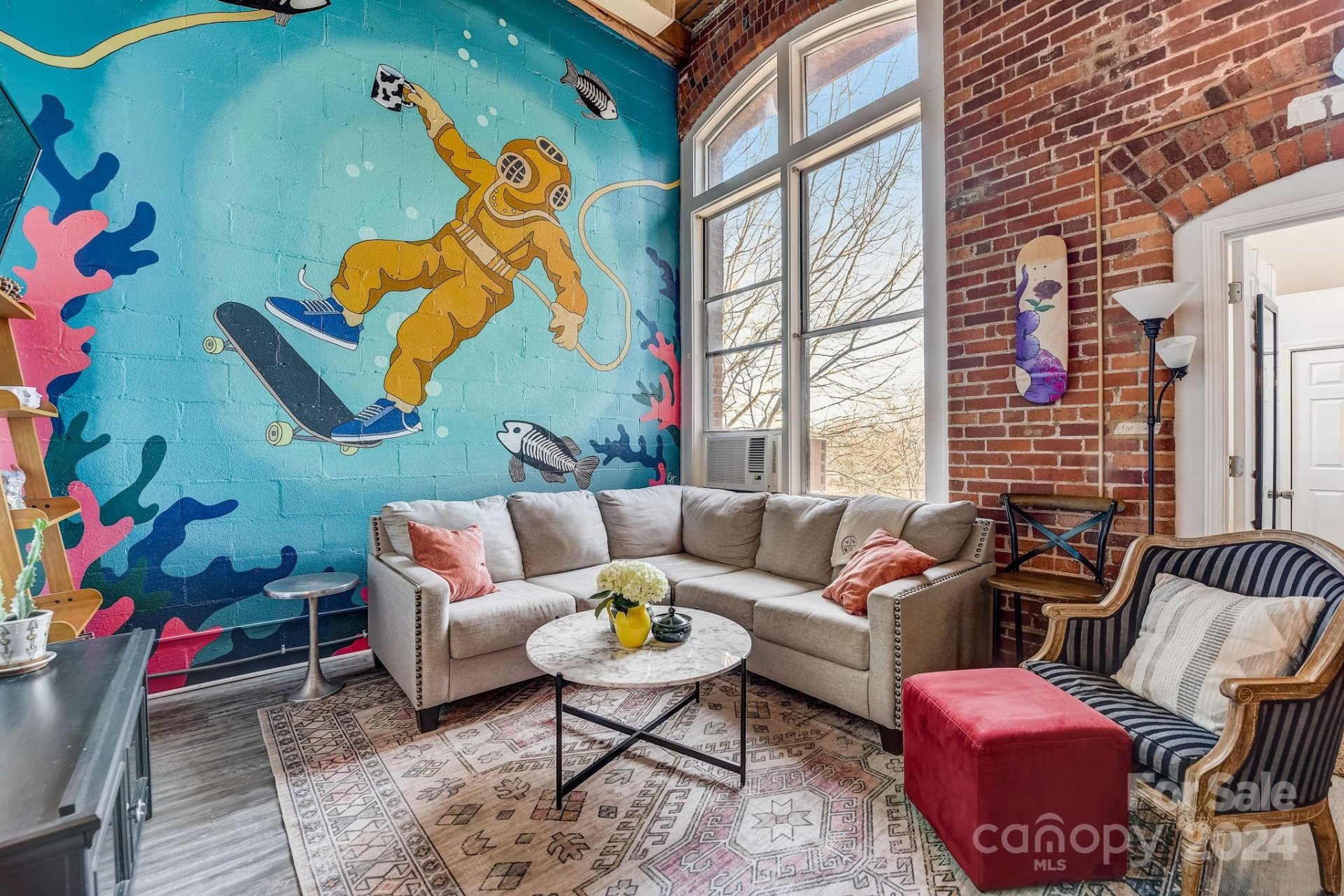 Property image 1 at 201 S Hoskins Road, Charlotte, NC 28208