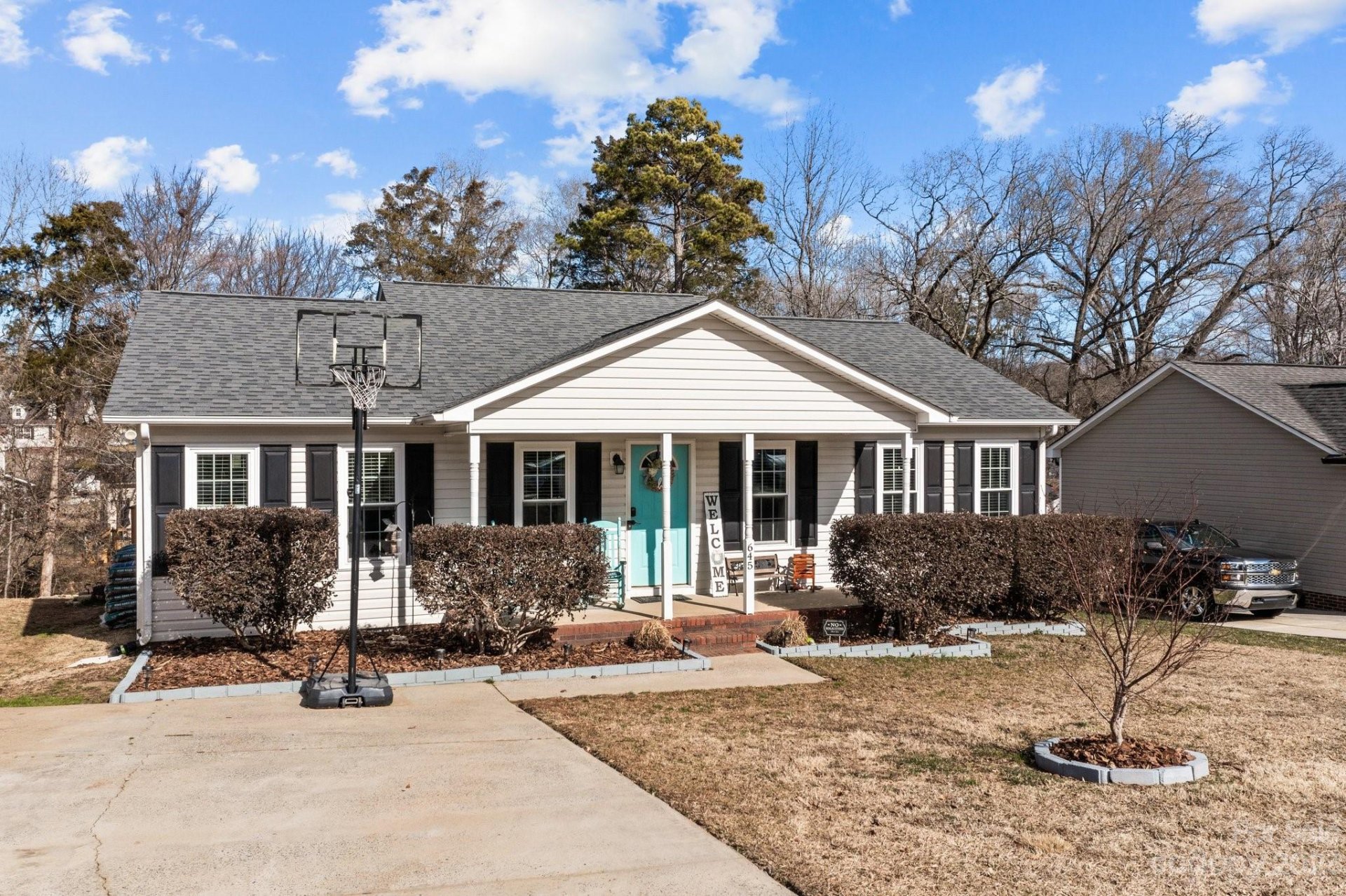 Property image 1 at 645 Loch Lomond Circle, Concord, NC 28025