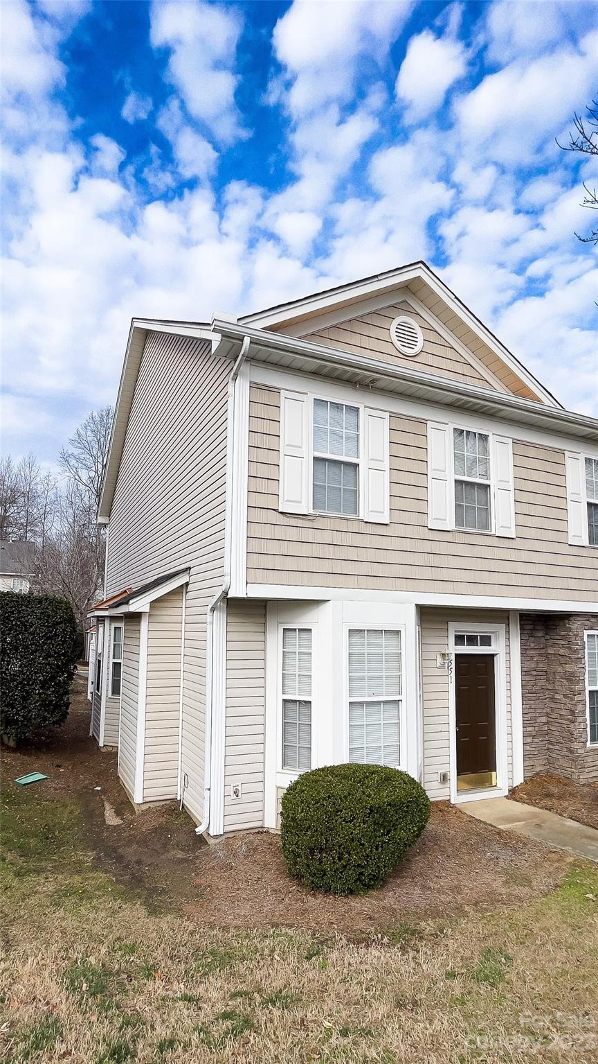 Property image 1 at 551 Goldstaff Lane, Charlotte, NC 28273