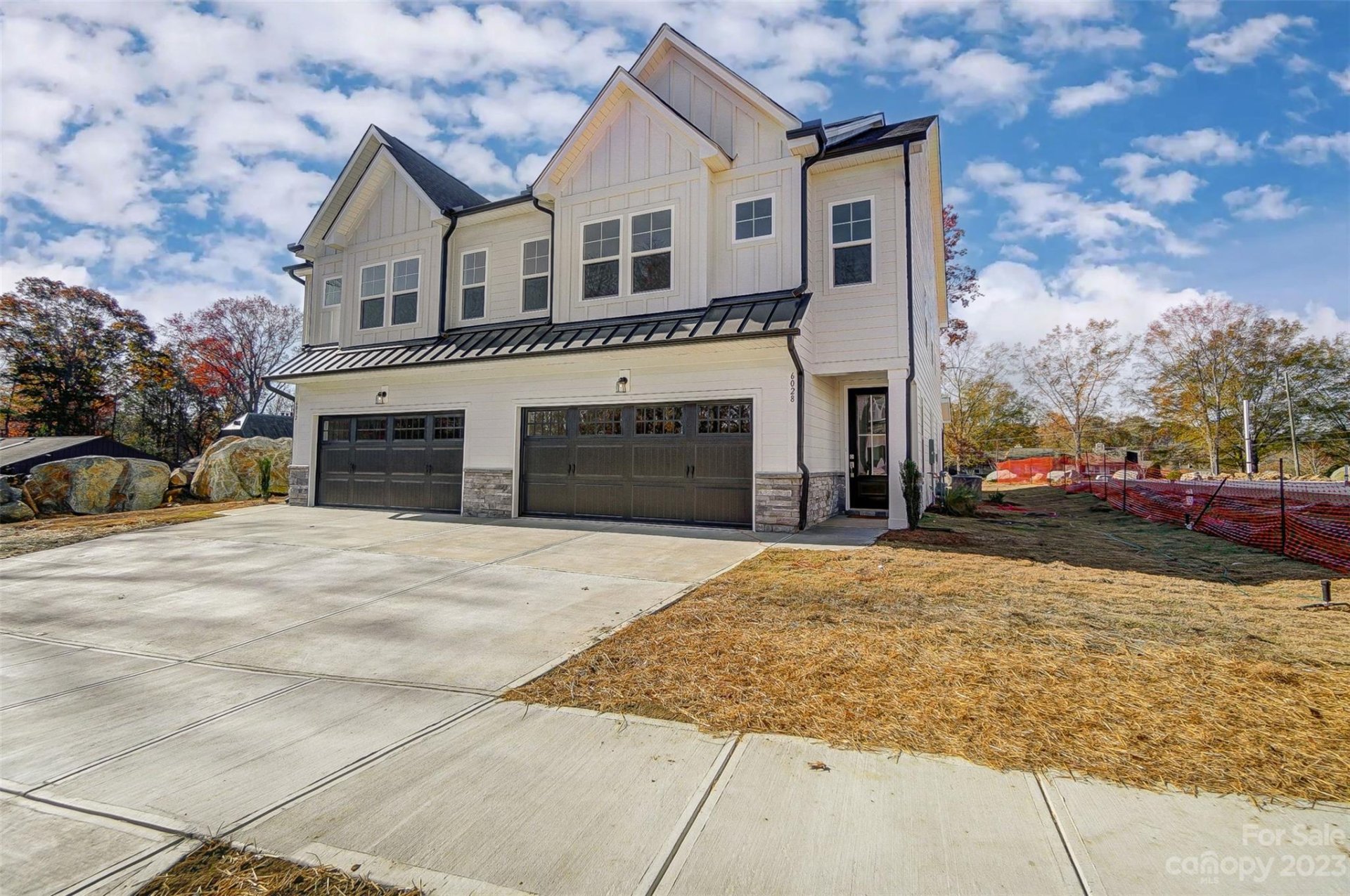 Property image 1 at 6012 Corbin Woods Court, Charlotte, NC 28226