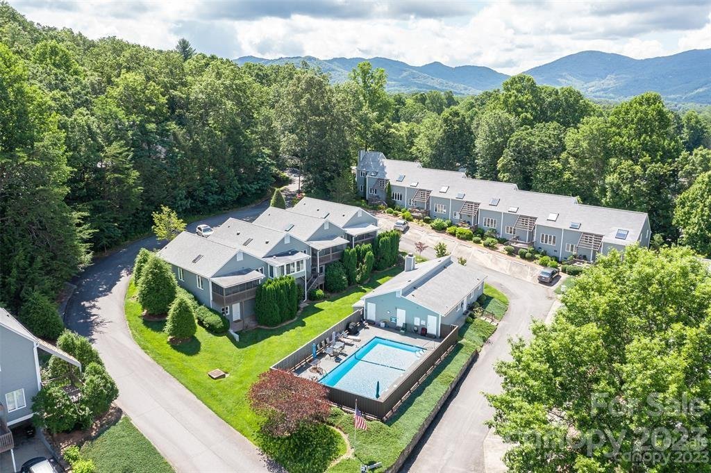 1 Lynx Drive