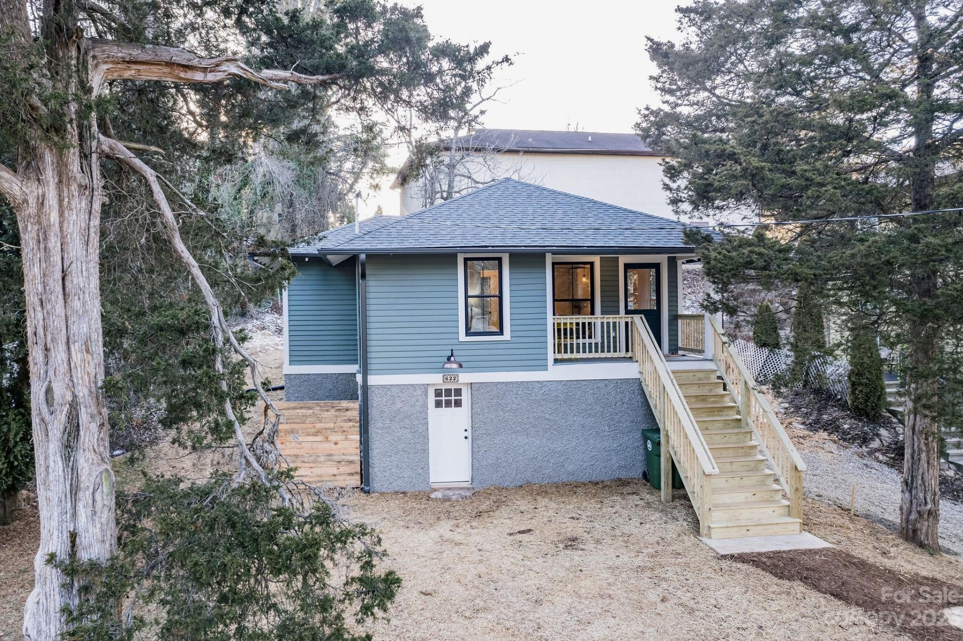 Property image 1 at 622 Reed Street, Asheville, NC 28803