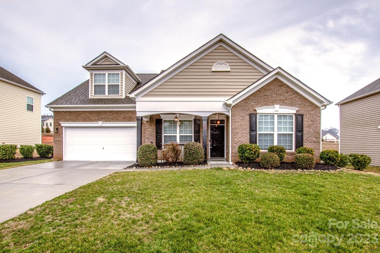 Property image 1 at 163 Sassafras Road, Mooresville, NC 28115