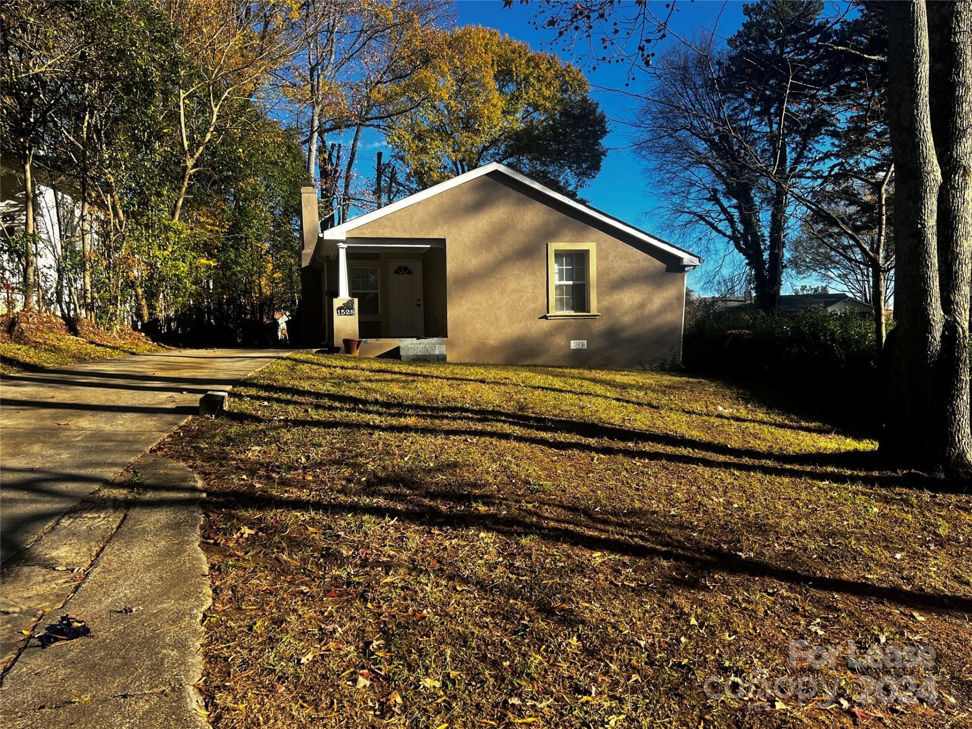 Property image 1 at 1528 Jennings Street, Charlotte, NC 28216