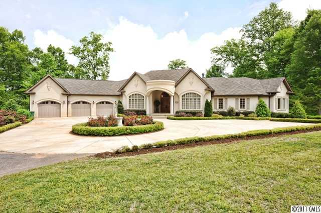 2256 Lake Ridge Drive