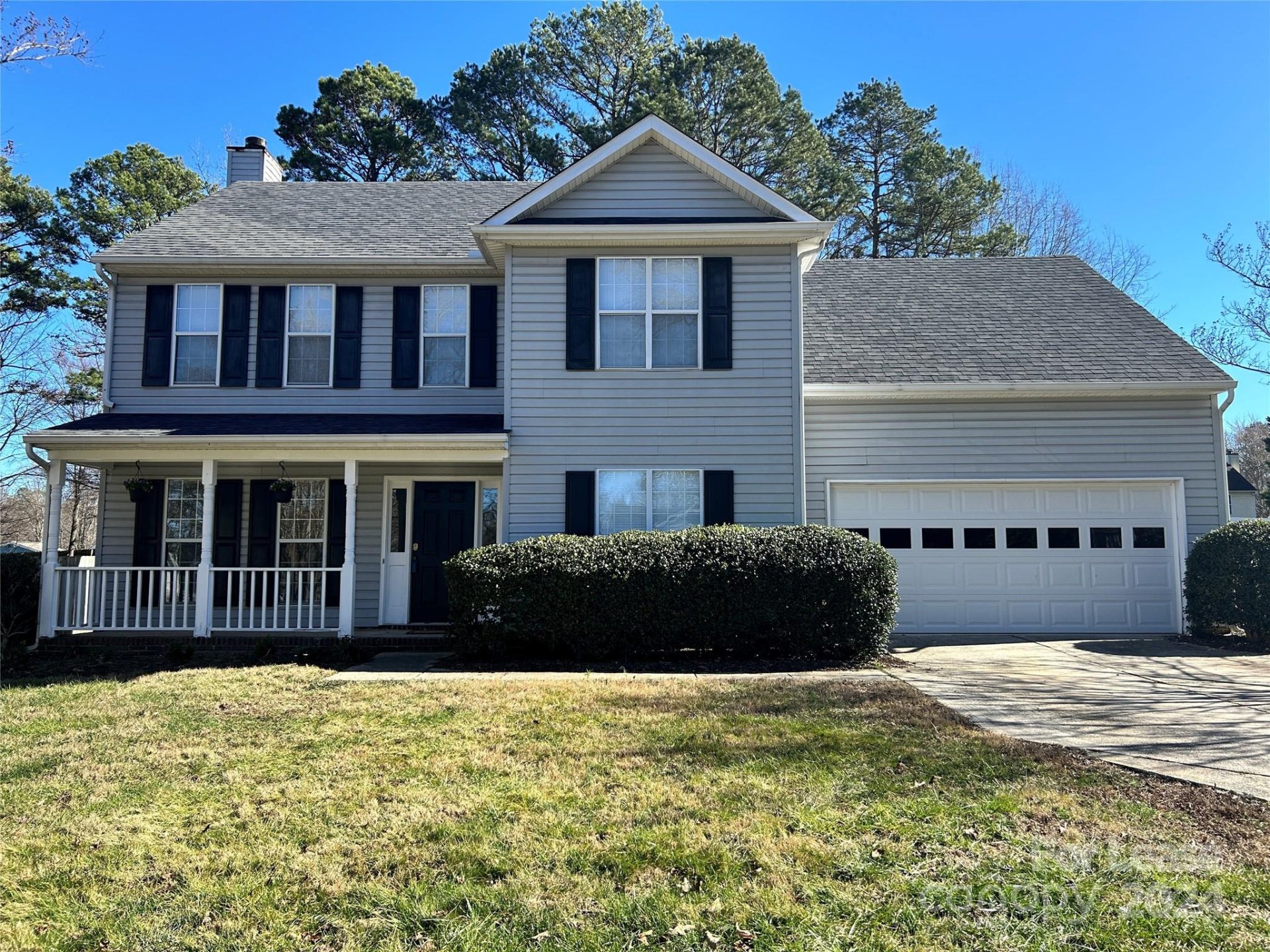 Property image 1 at 5901 Thorn Hill Lane, Charlotte, NC 28208