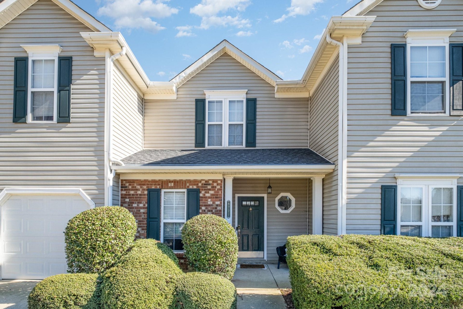 Property image 1 at 8721 Cinnabay Drive, Charlotte, NC 28216