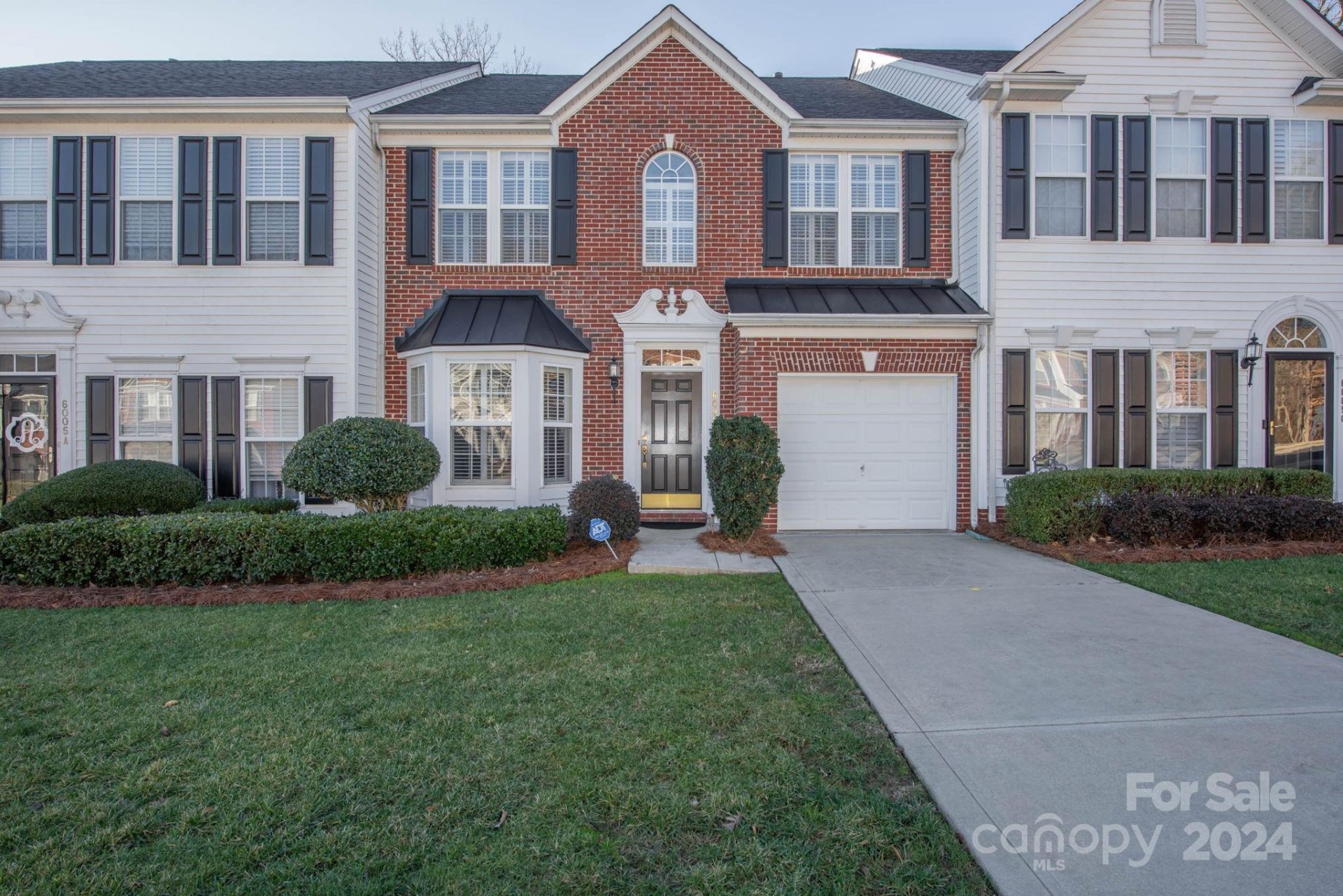 Property image 1 at 6005 Boathouse Lane, Cramerton, NC 28032