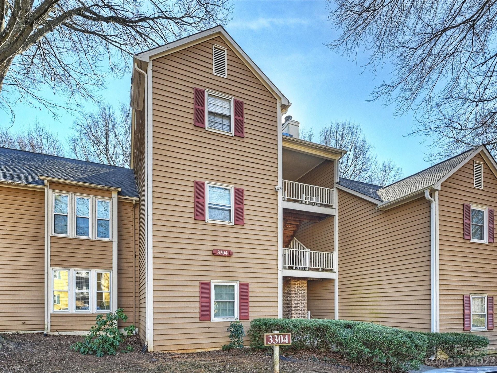 Property image 1 at 3304 Selwyn Farms Lane, Charlotte, NC 28209