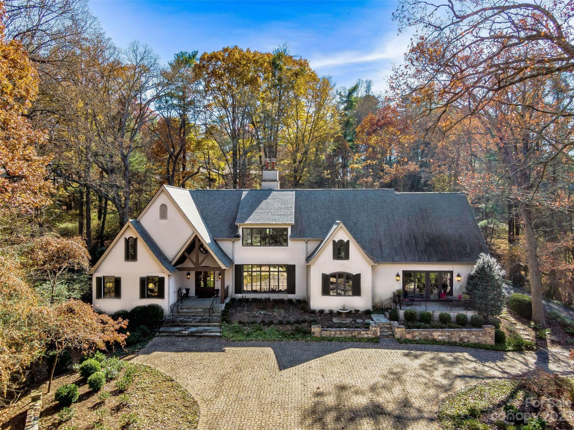 Property image 1 at 8 Southwood Road, Asheville, NC 28803