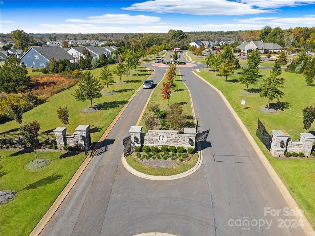 Property image 4 at 2313 Loire Valley Drive, Fort Mill, SC 29707