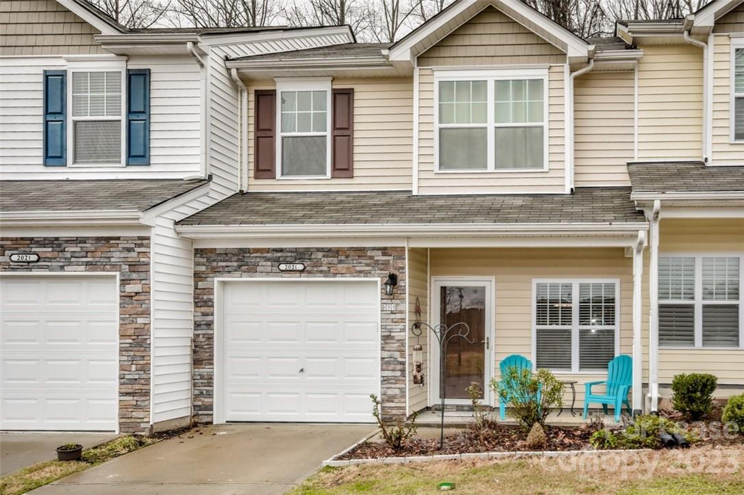 Property image 1 at 202 Limerick Road, Mooresville, NC 28115