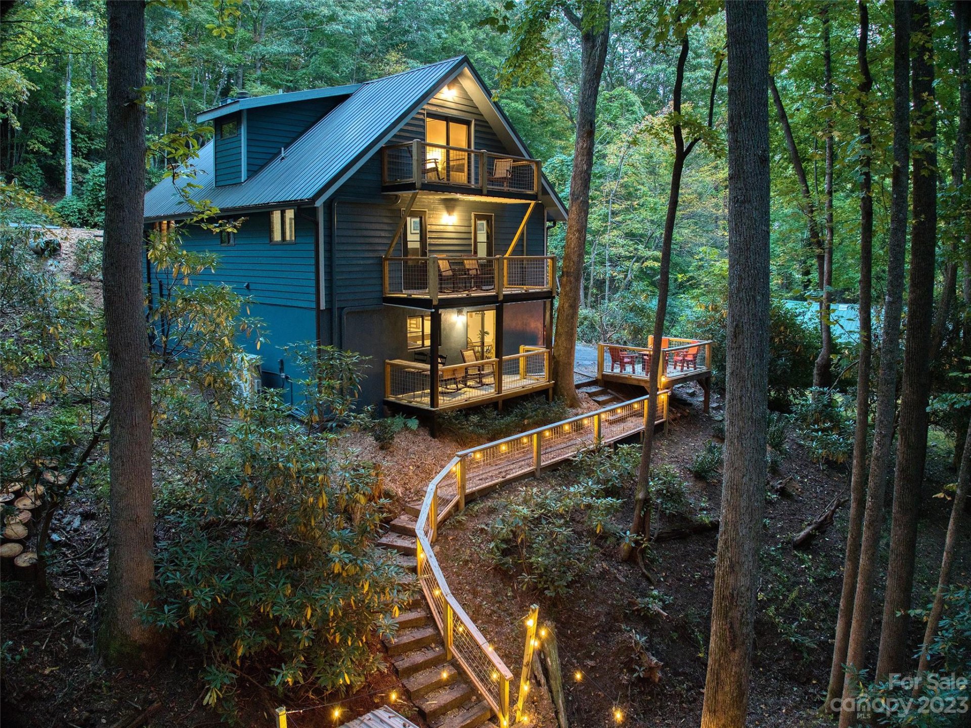 Property image 1 at 121 Creekside Drive, Maggie Valley, NC 28751