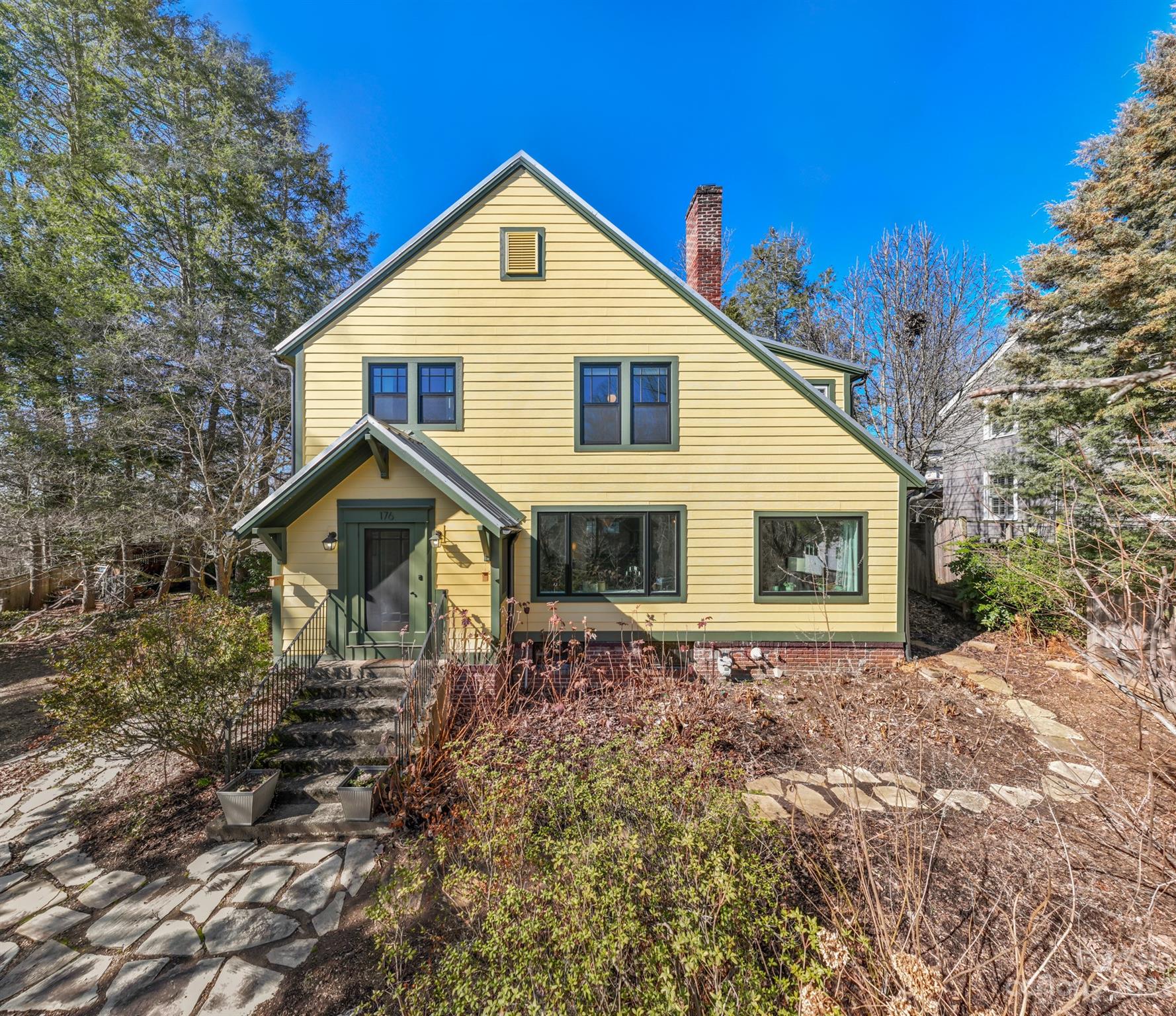 Property image 1 at 176 Tacoma Circle, Asheville, NC 28801