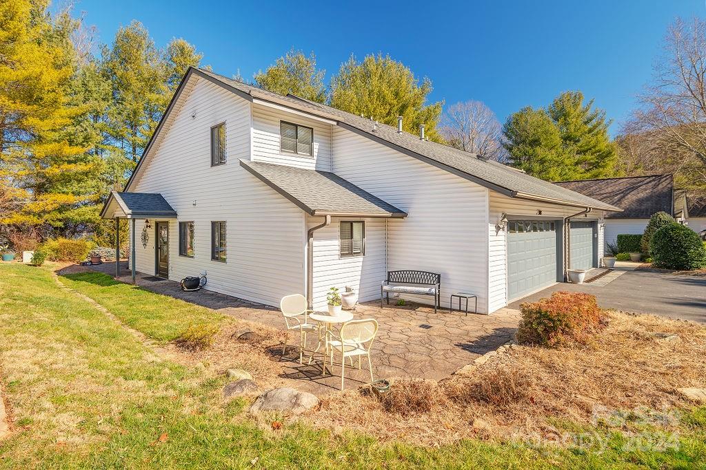 Property image 1 at 308 Oak Place, Asheville, NC 28803