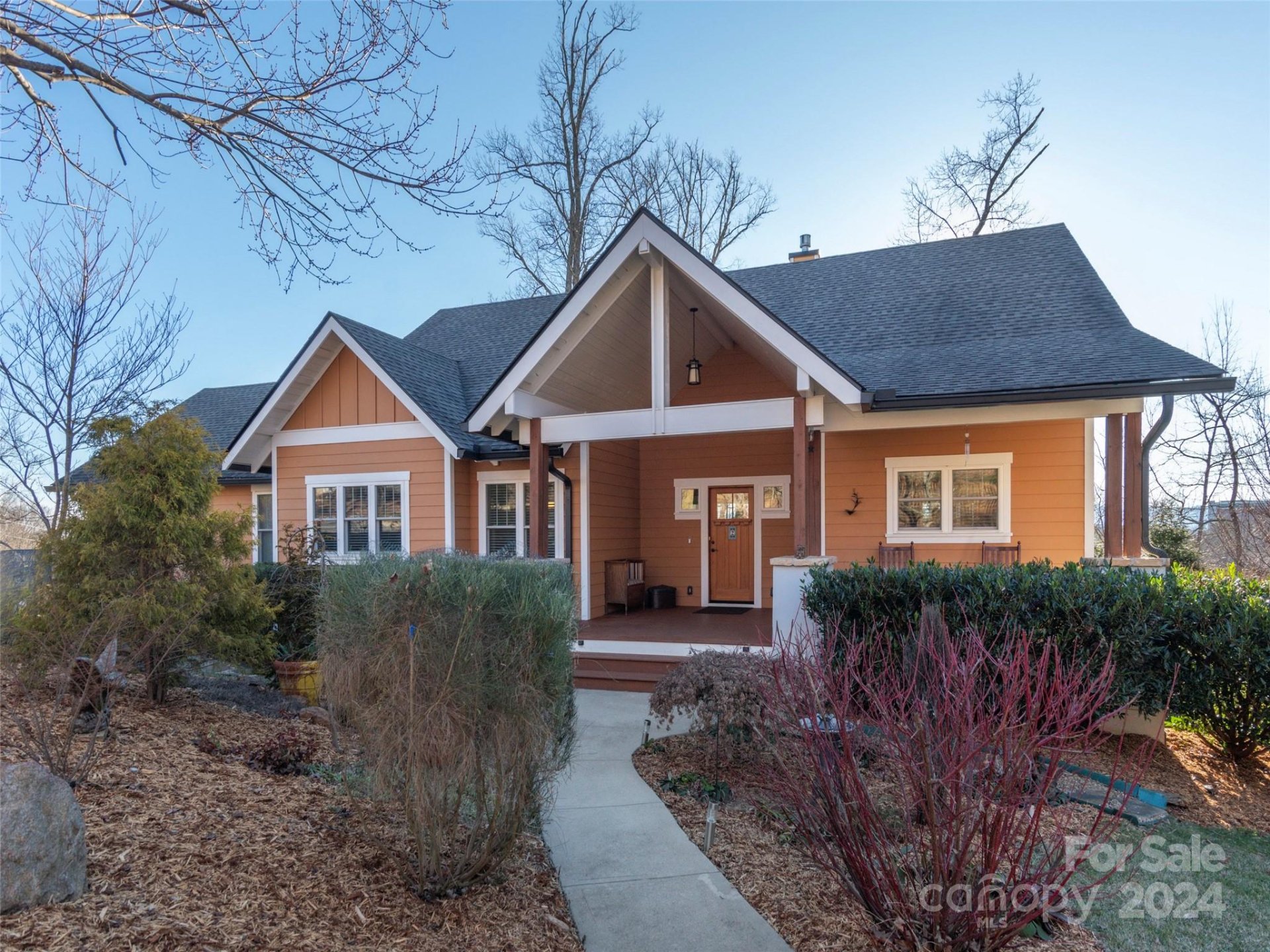 Property image 1 at 2 Dubois Drive, Asheville, NC 28803