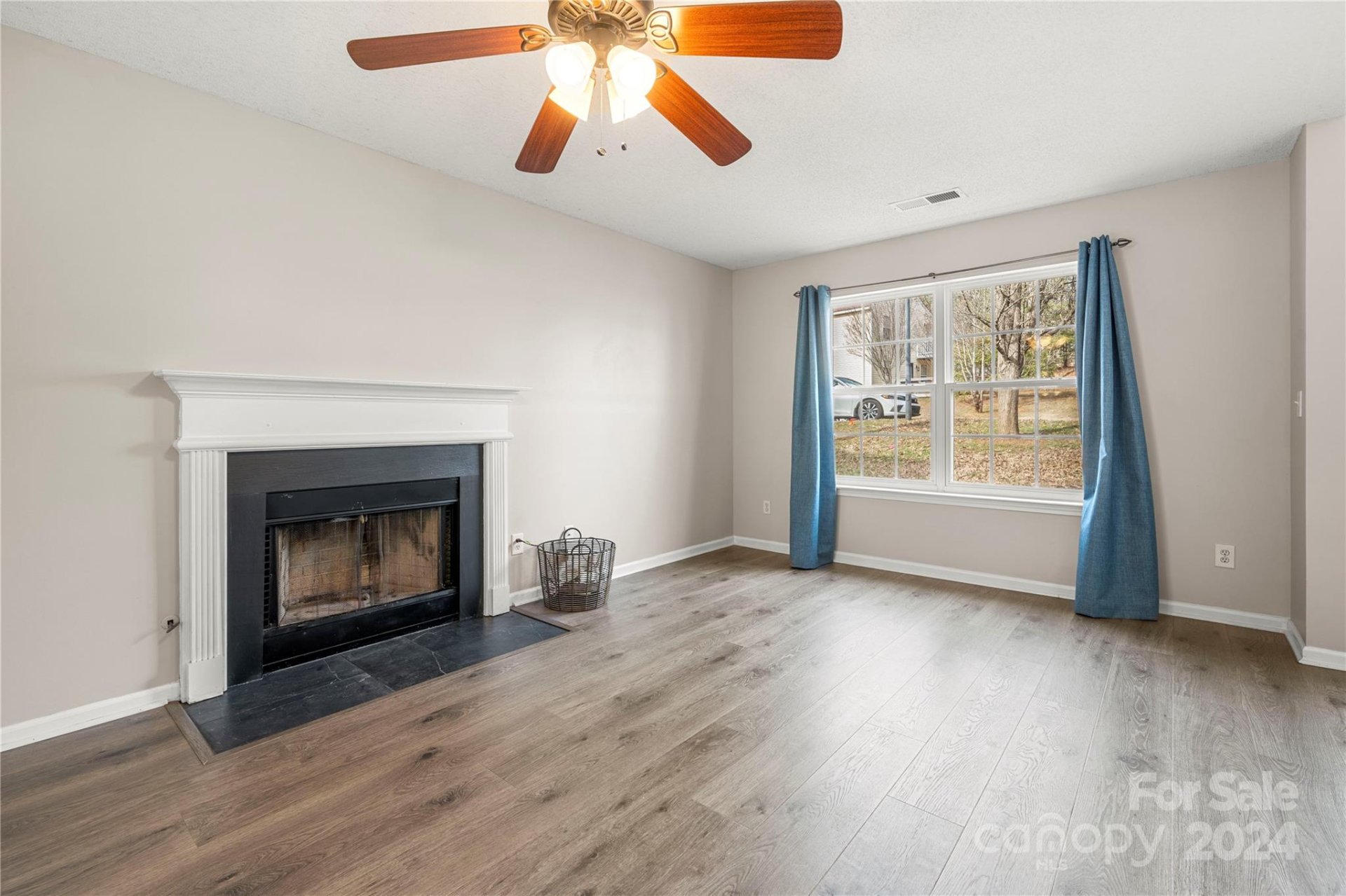 Property image 2 at 1250 Winding Path Road, Lake Wylie, SC 29710