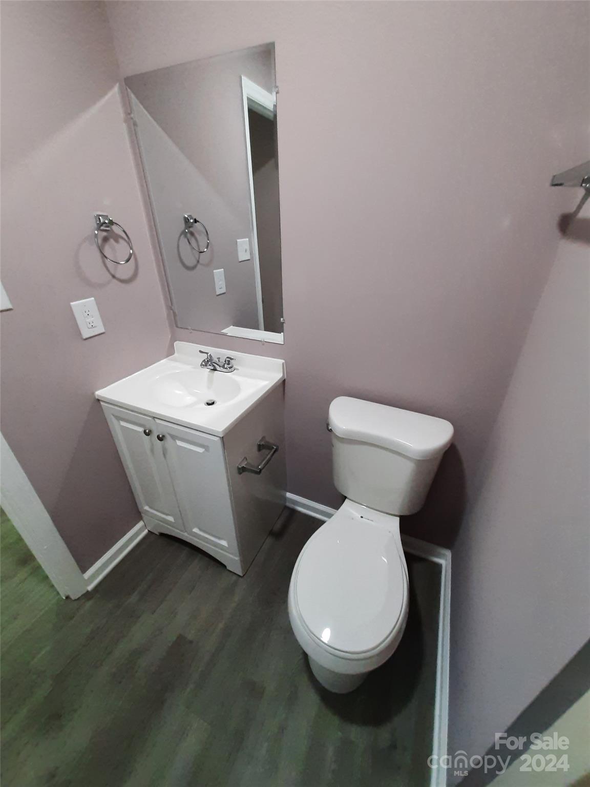 Property image 1 at 1920 Countrymens Court, Charlotte, NC 28210