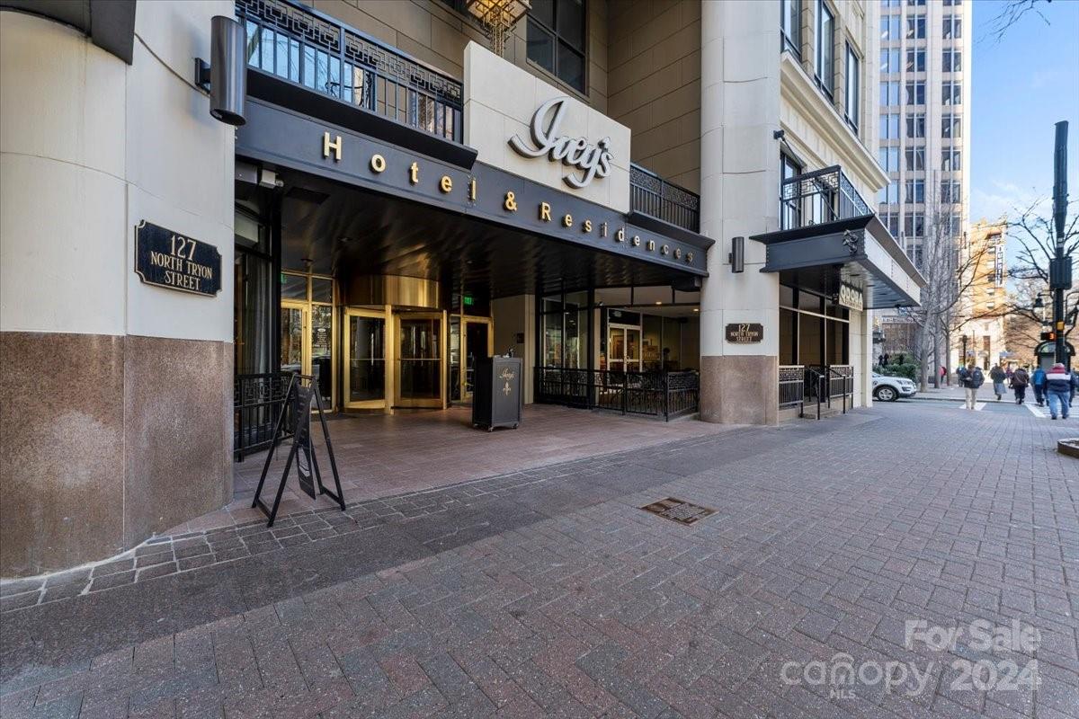 Property image 1 at 127 N Tryon Street, Charlotte, NC 28202
