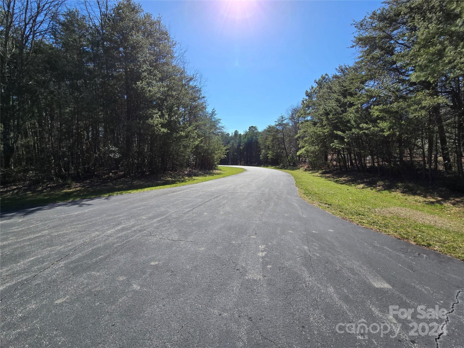 Property image 3 at 183 Bayview Court, Badin Lake, NC 28127