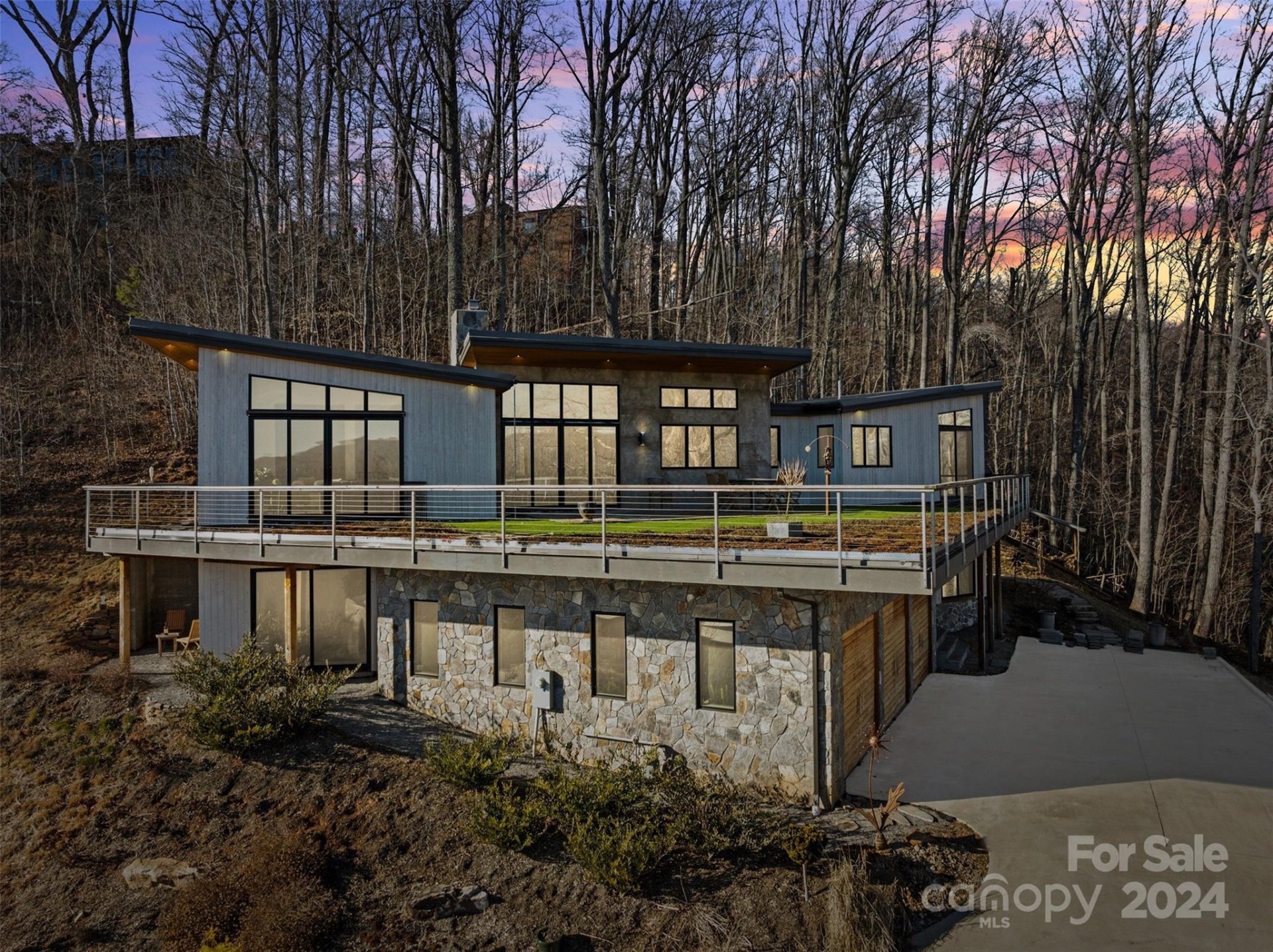 Property image 1 at 17 Samuel Ashe Drive, Asheville, NC 28805