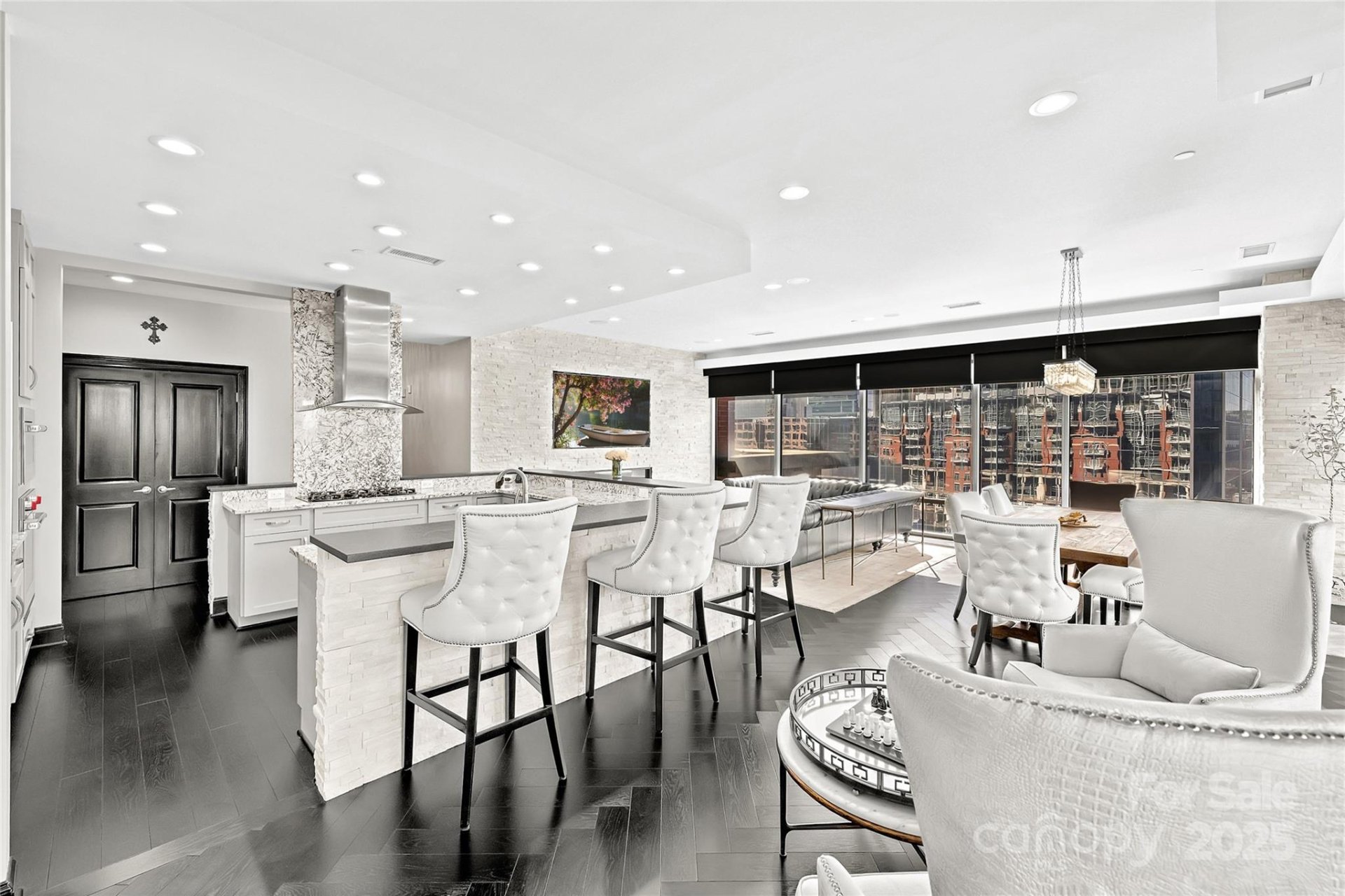 Property image 3 at 435 S Tryon Street, Charlotte, NC 28202