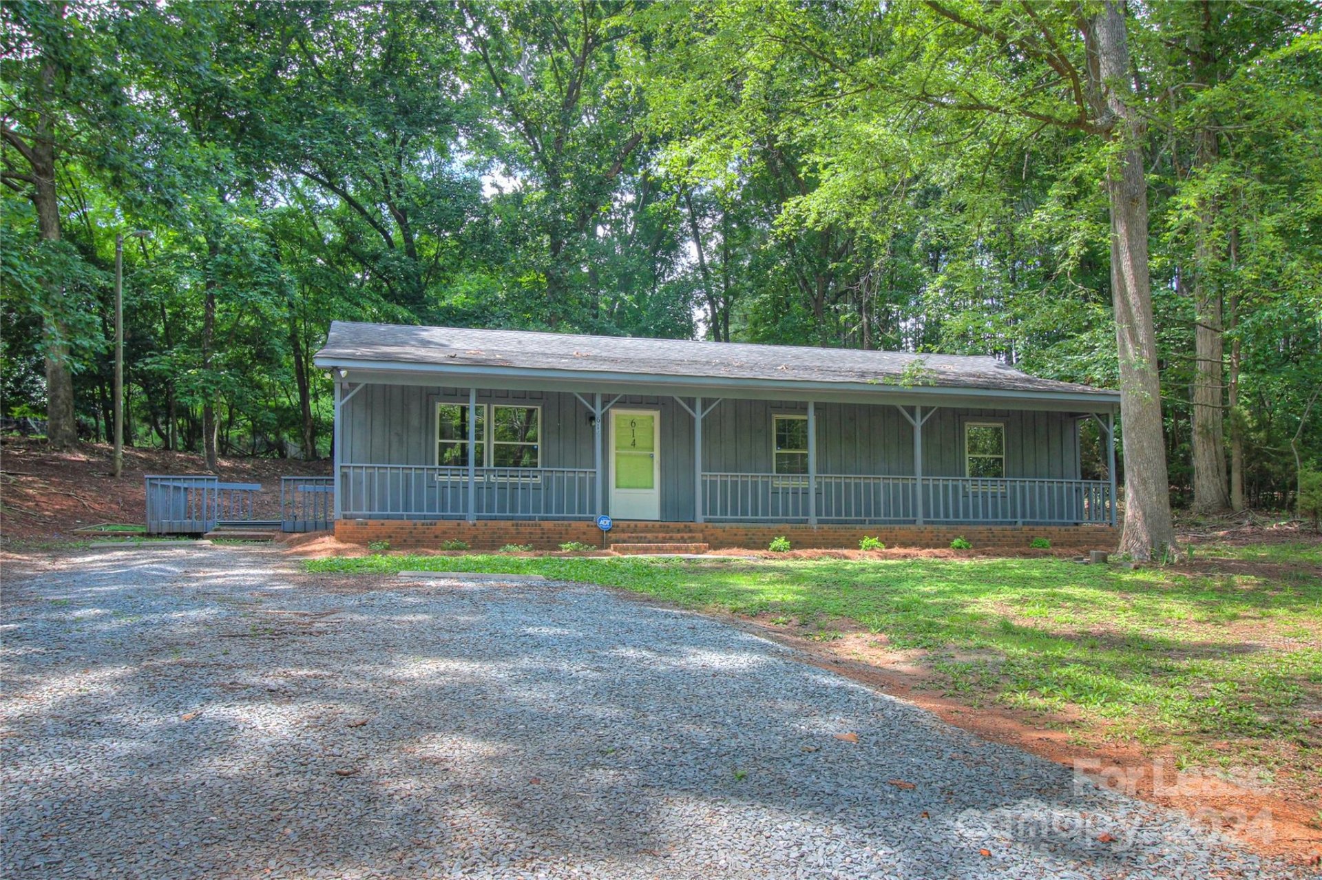 Property image 1 at 614 Teresa Circle, Waxhaw, NC 28173