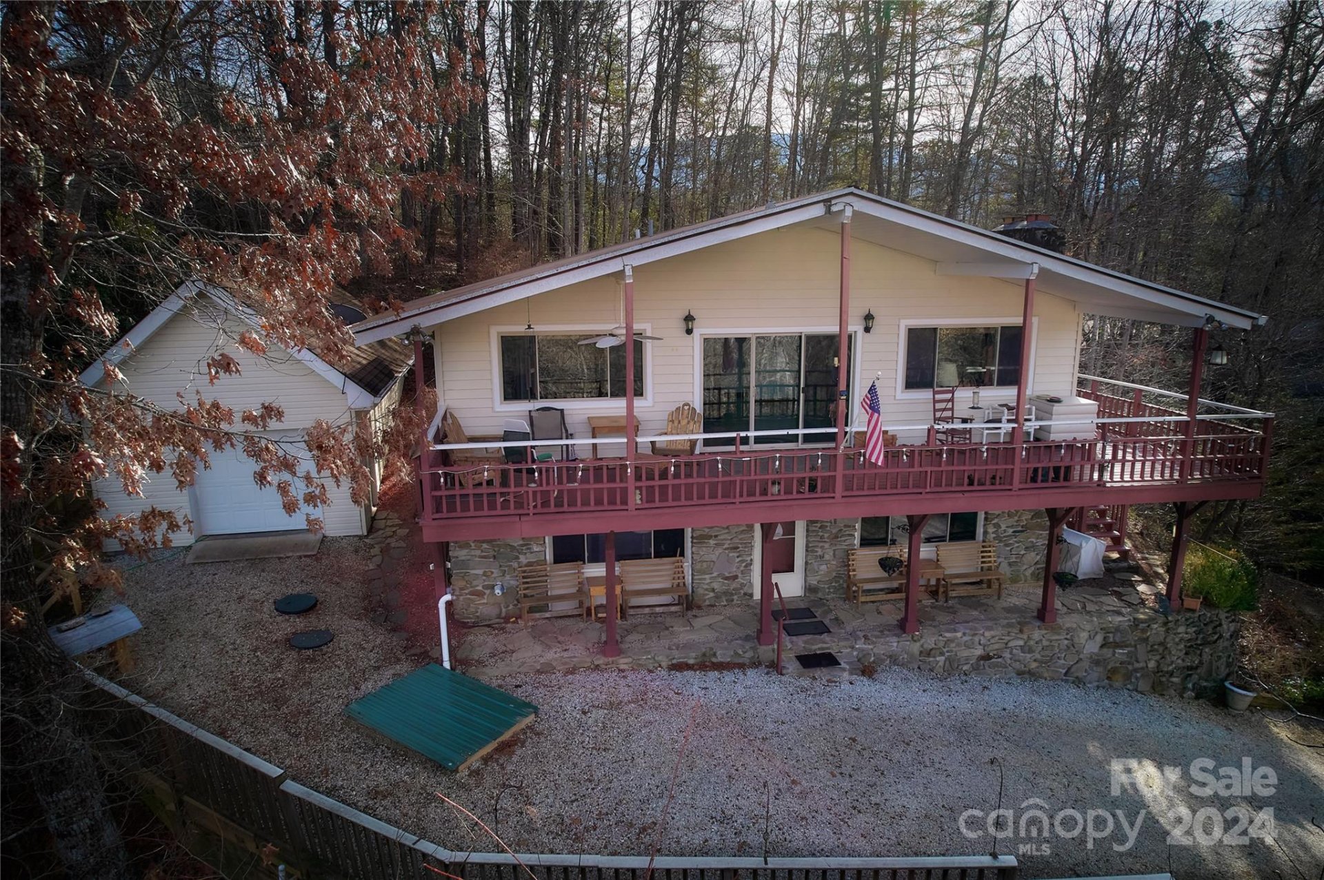 Property image 1 at 344 Pine Ridge Trail, Almond, NC 28702