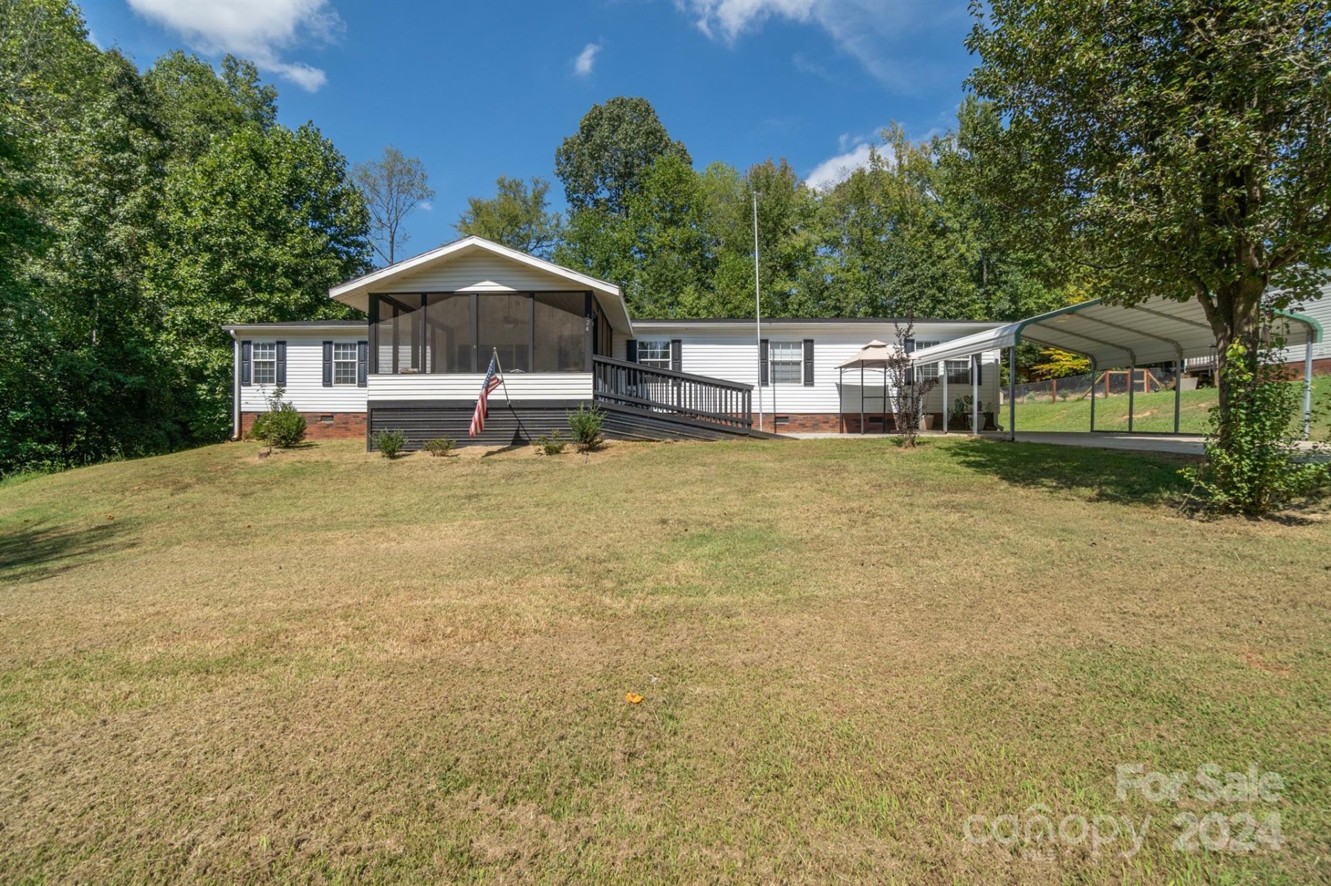 Property image 1 at 124 Kodak Drive, Statesville, NC 28625