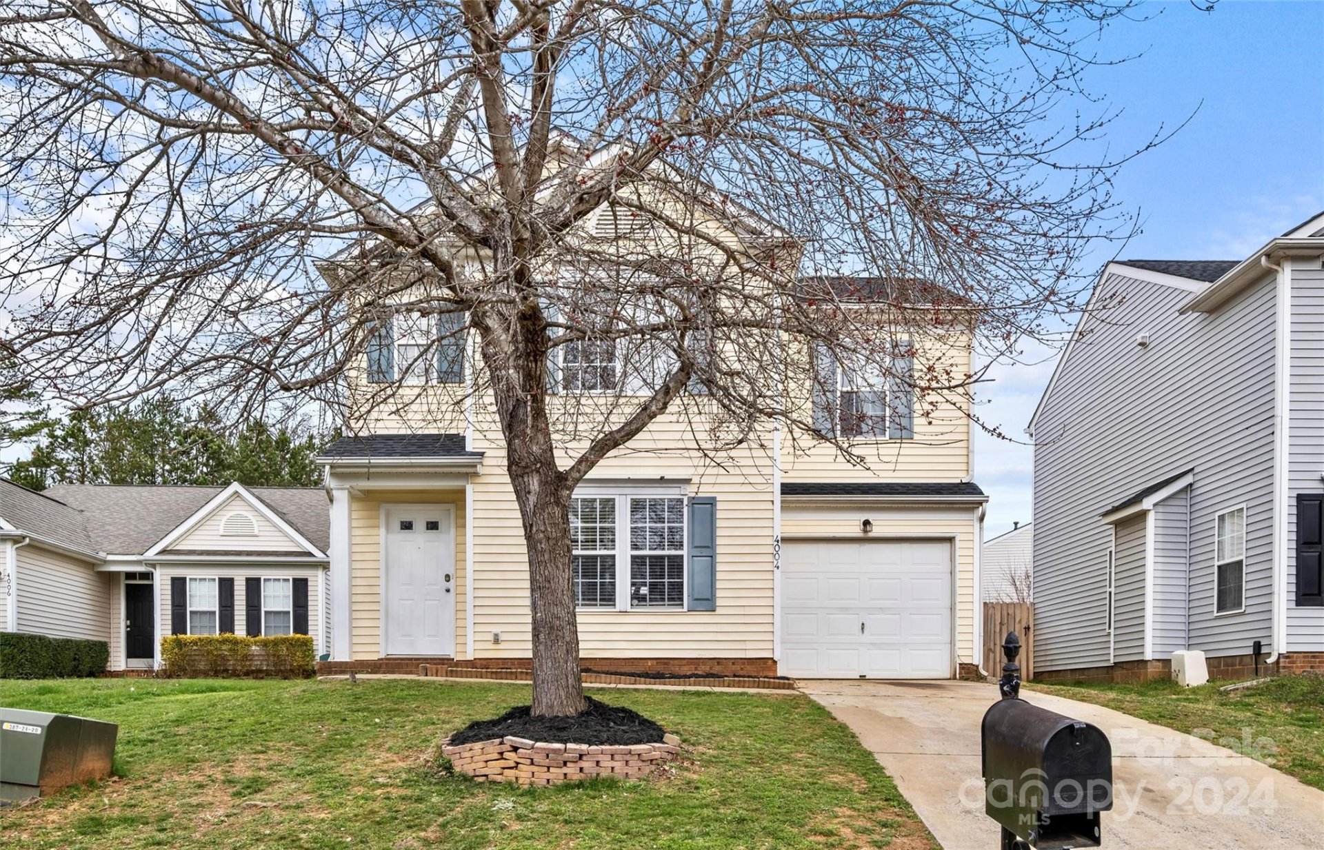 4004 Salmon River Drive