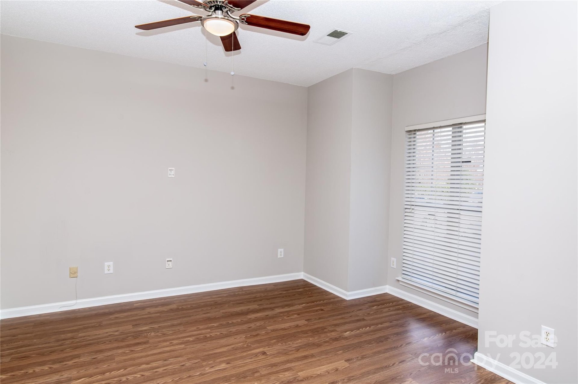Property image 2 at 6328 Mallard View Lane, Charlotte, NC 28269