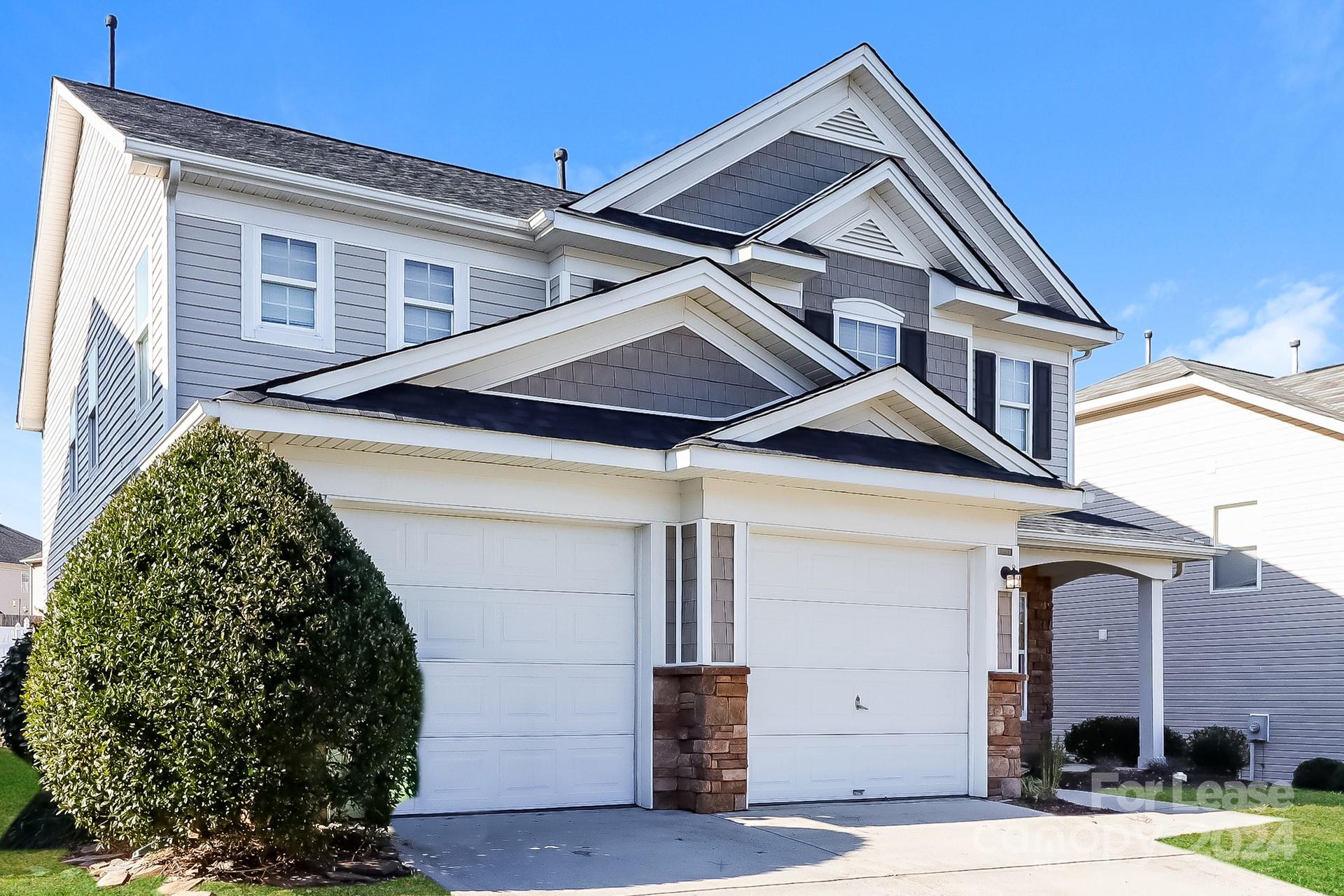 Property image 1 at 2013 Double Cedar Drive, Charlotte, NC 28214