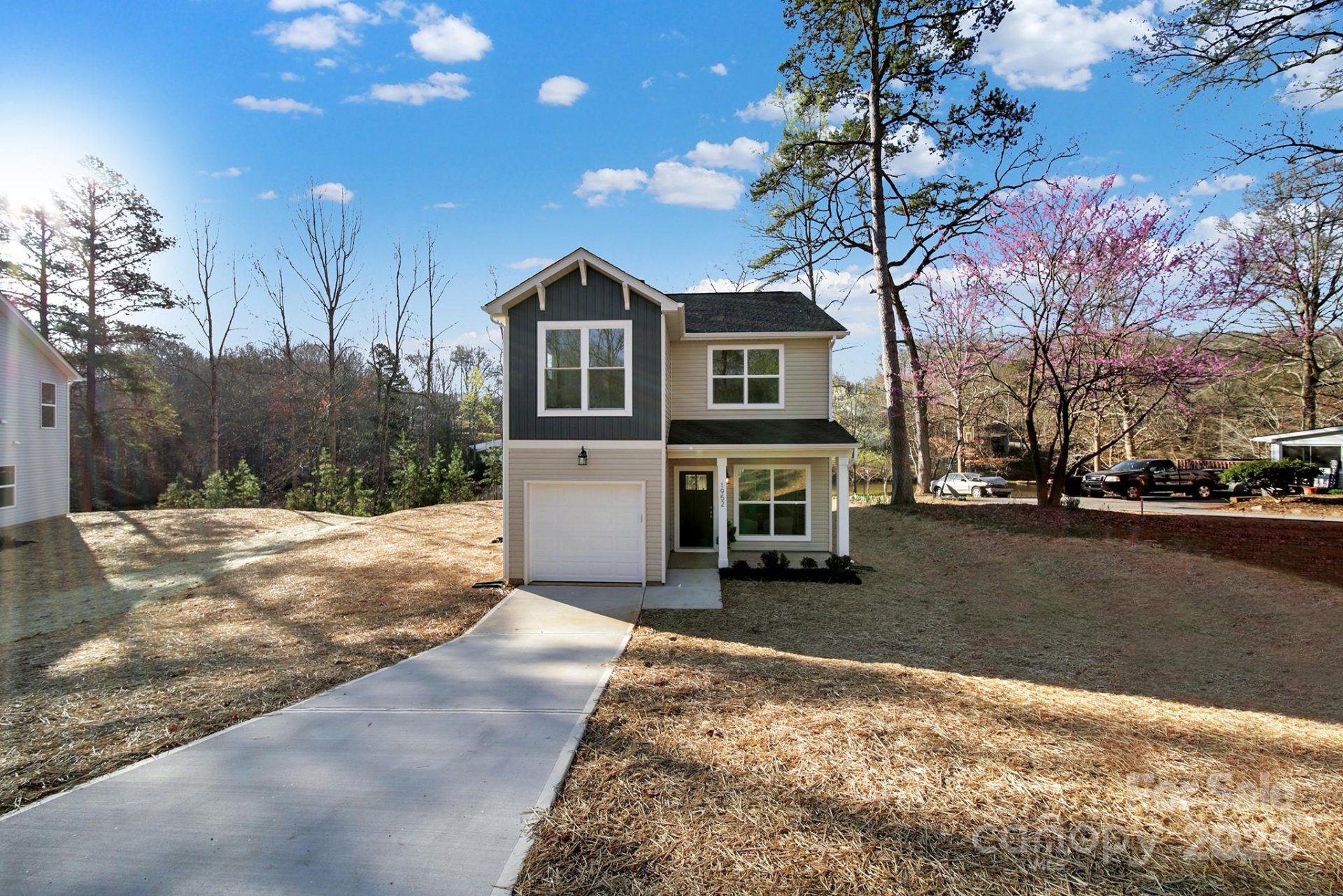 1952 Northridge Court