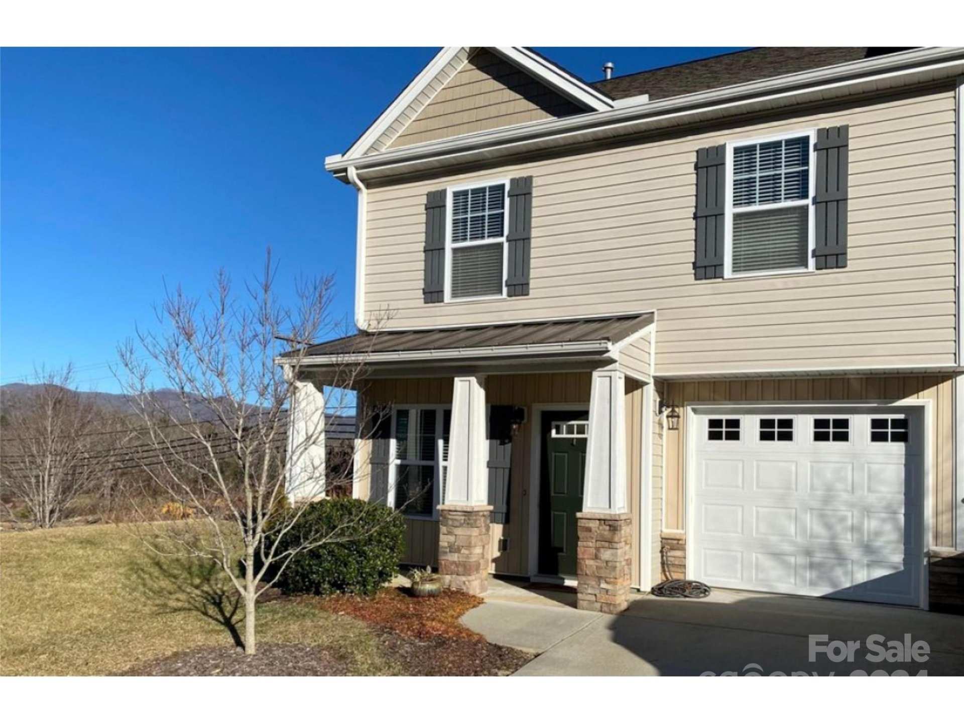 Property image 1 at 10 Barnett Shoals Drive, Weaverville, NC 28787