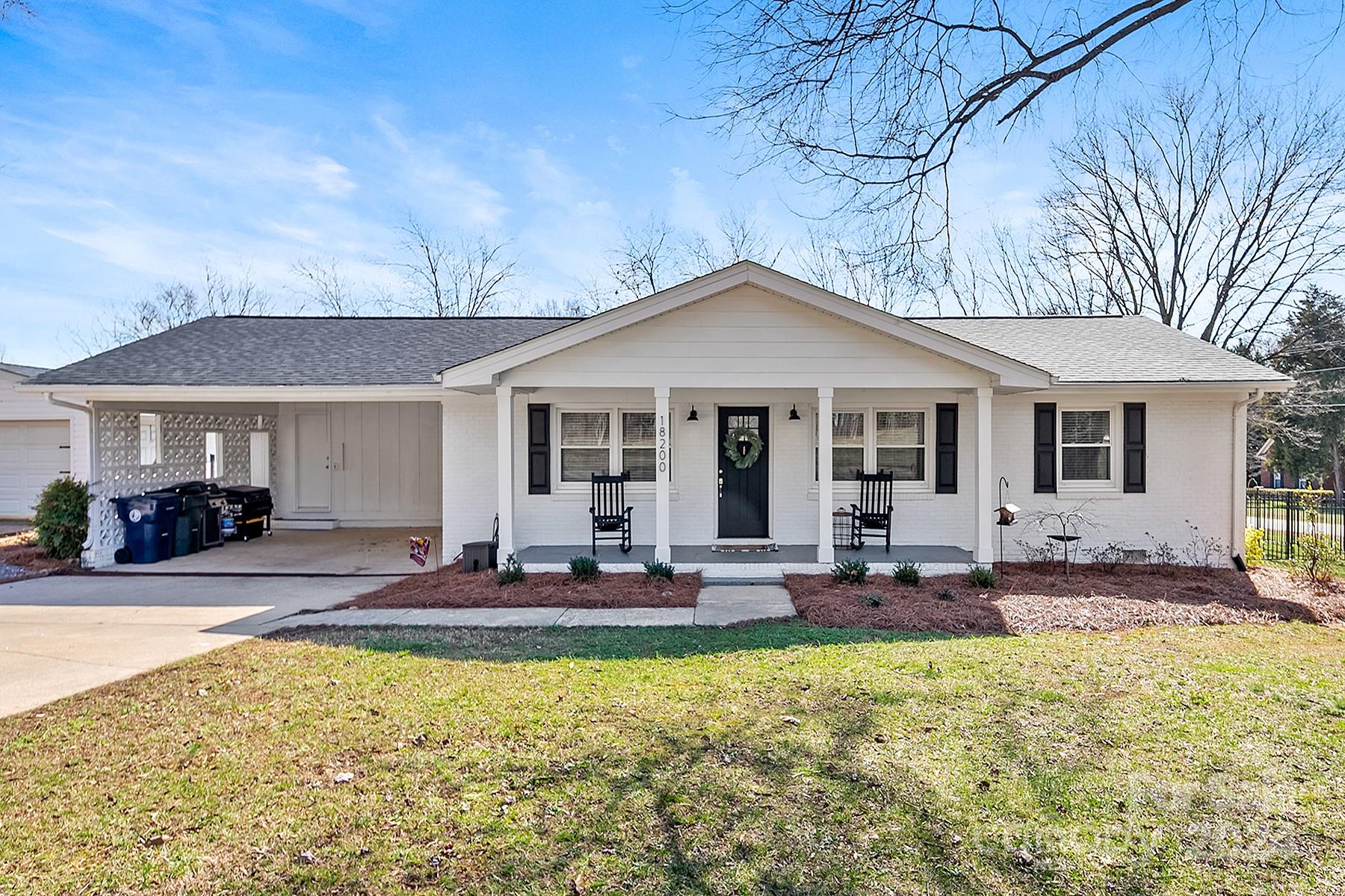 Property image 1 at 18200 Nantz Road, Cornelius, NC 28031